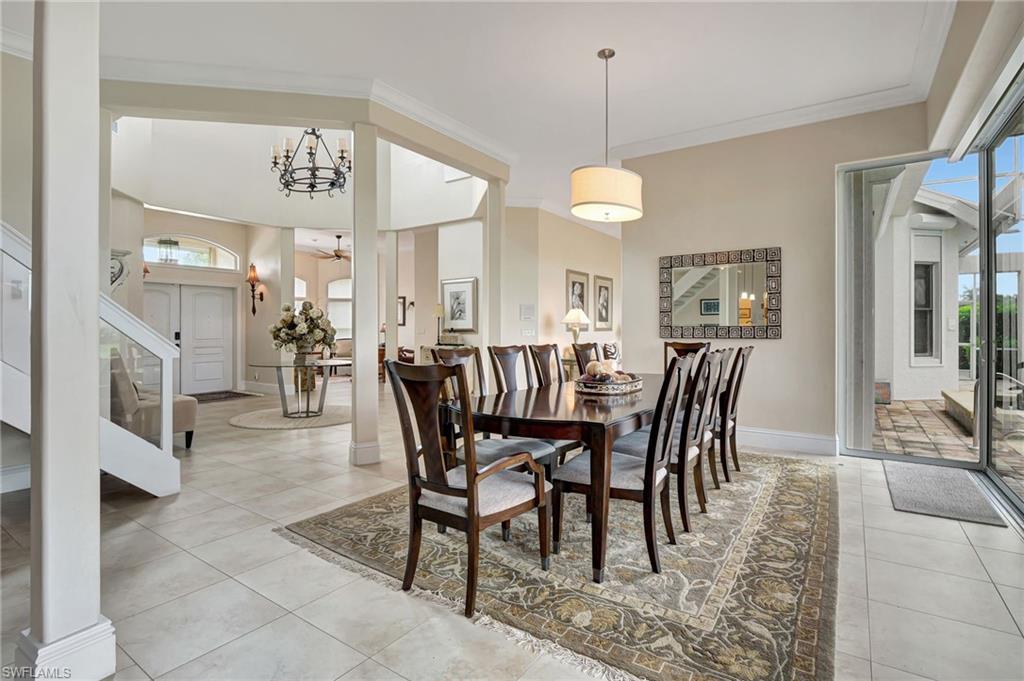 4735 Lighthouse LN