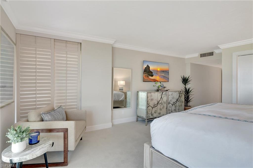 2357 Gulf Shore BLVD N # 107