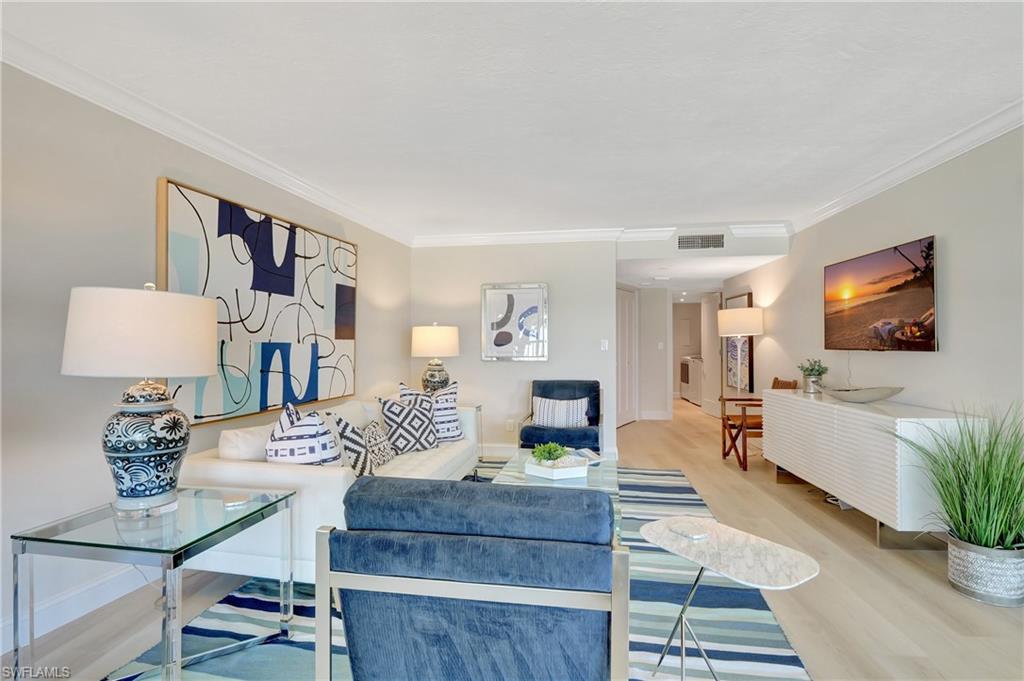 2357 Gulf Shore BLVD N # 107