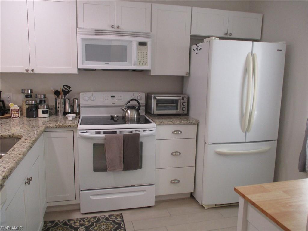 2684 KINGS LAKE BLVD # 203
