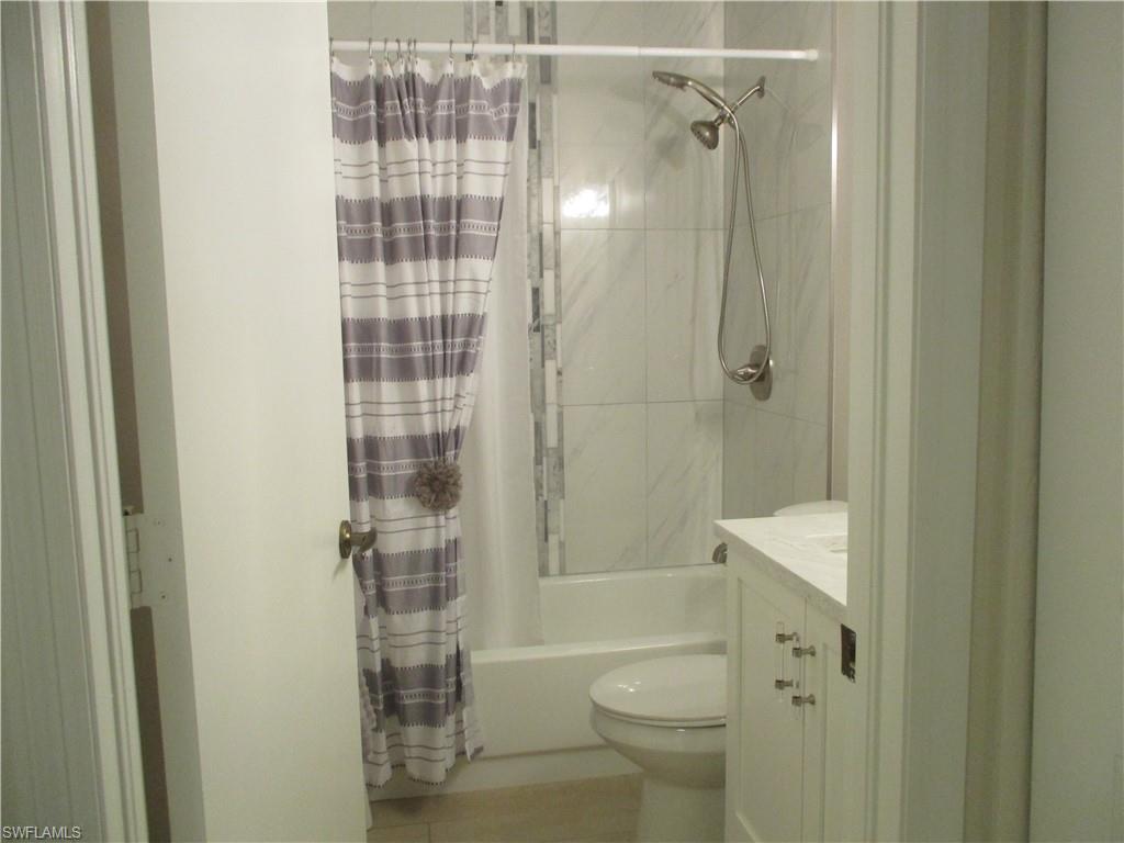 2684 KINGS LAKE BLVD # 203