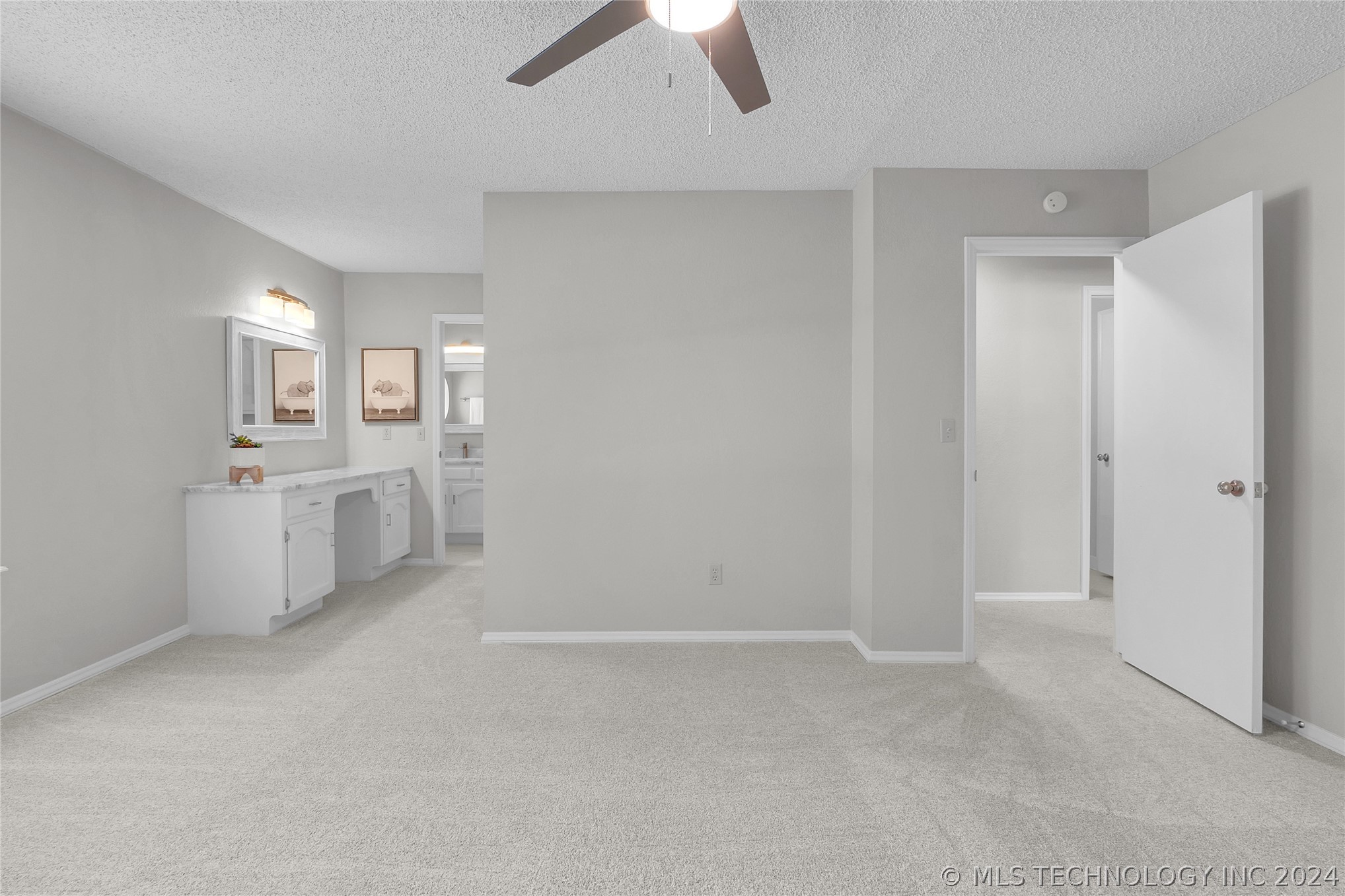 7003 E 78th Place