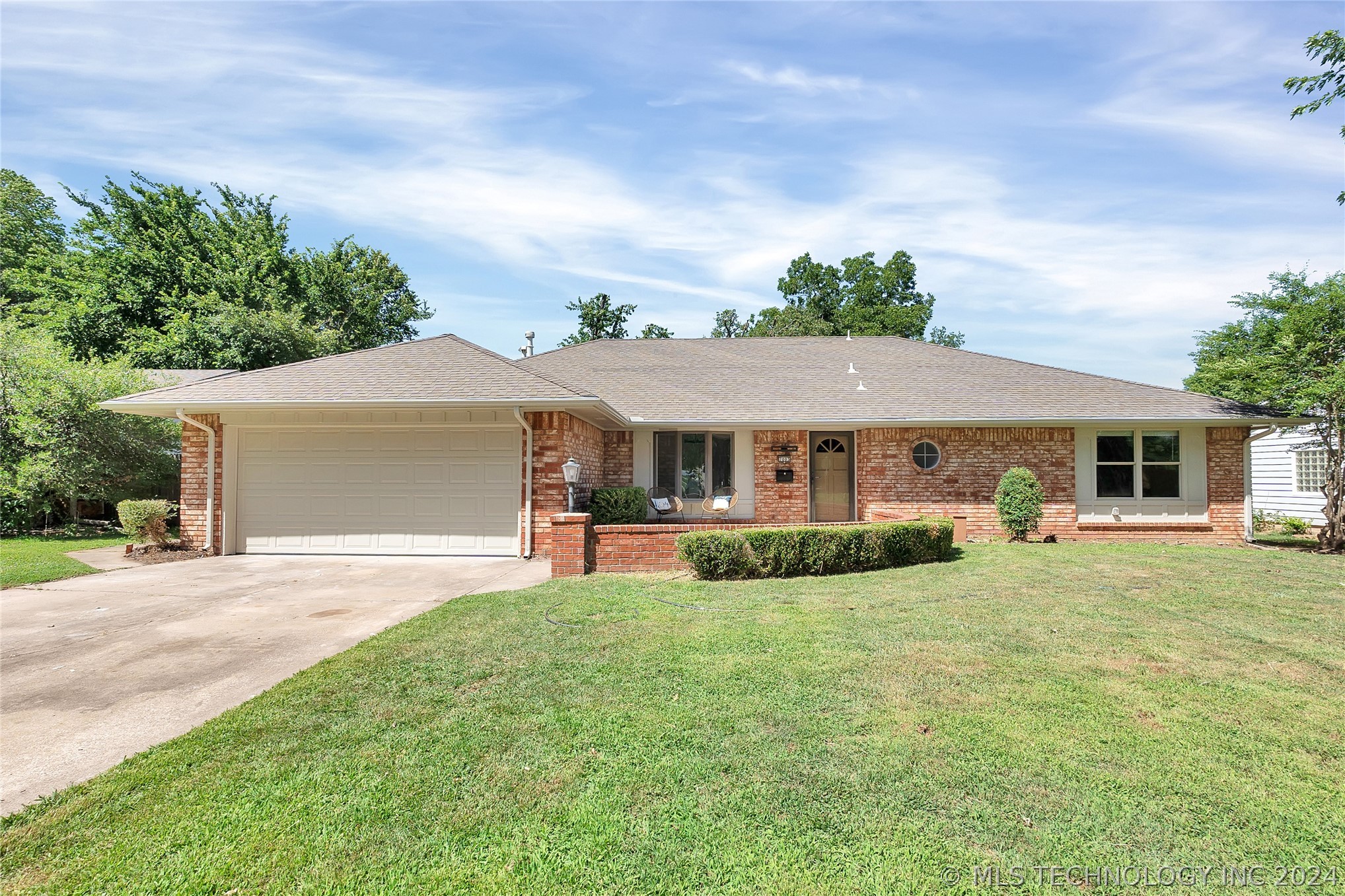 7003 E 78th Place