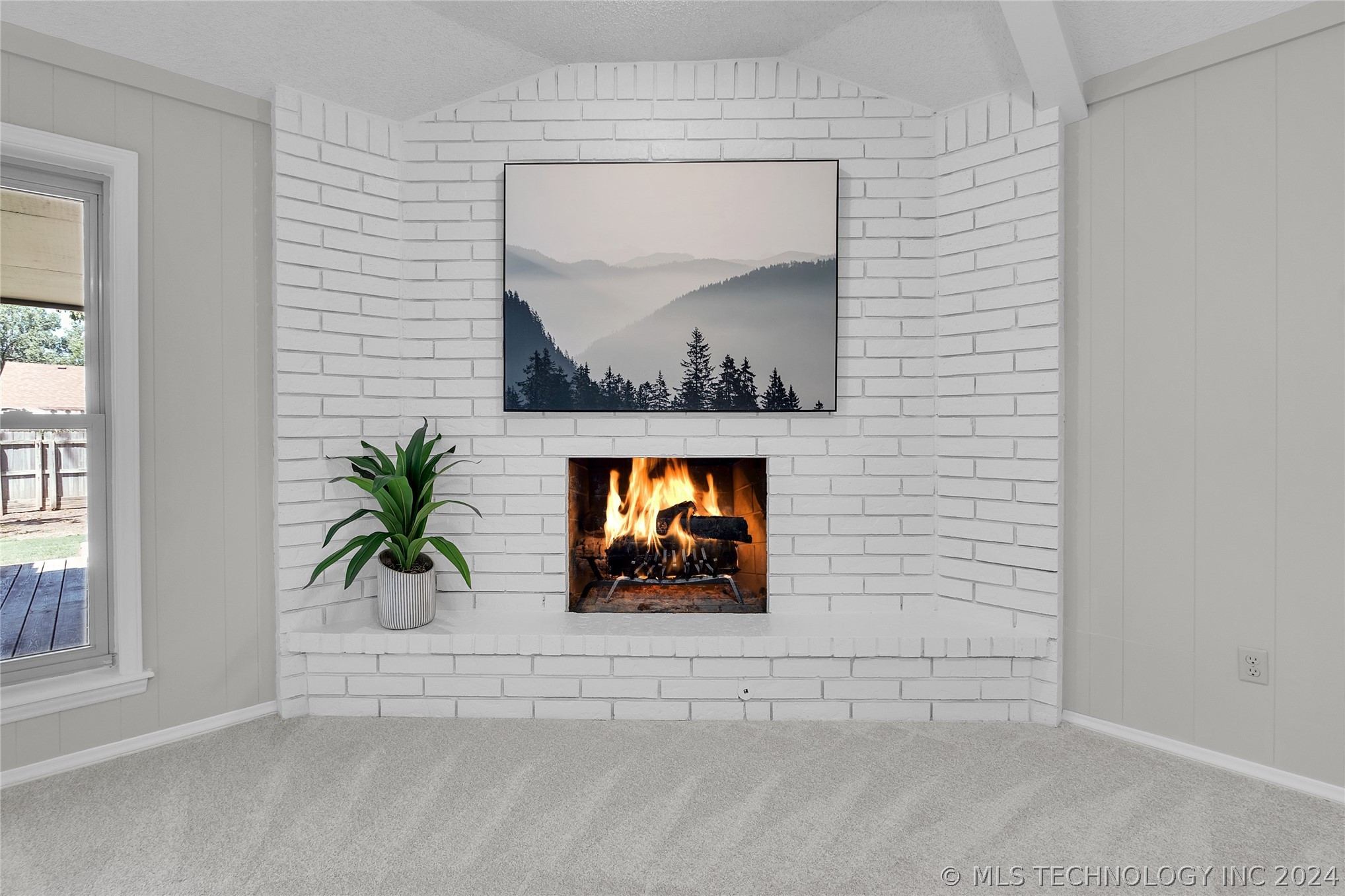 7003 E 78th Place