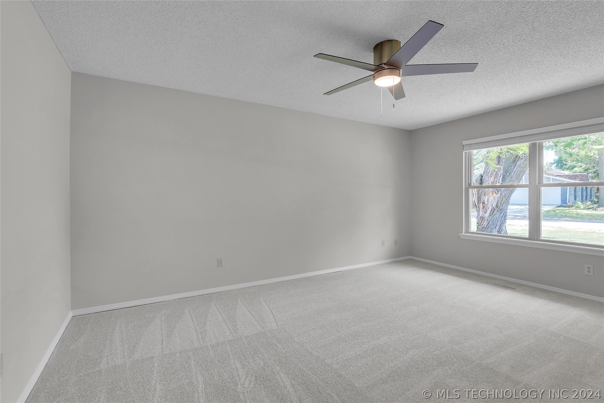 7003 E 78th Place