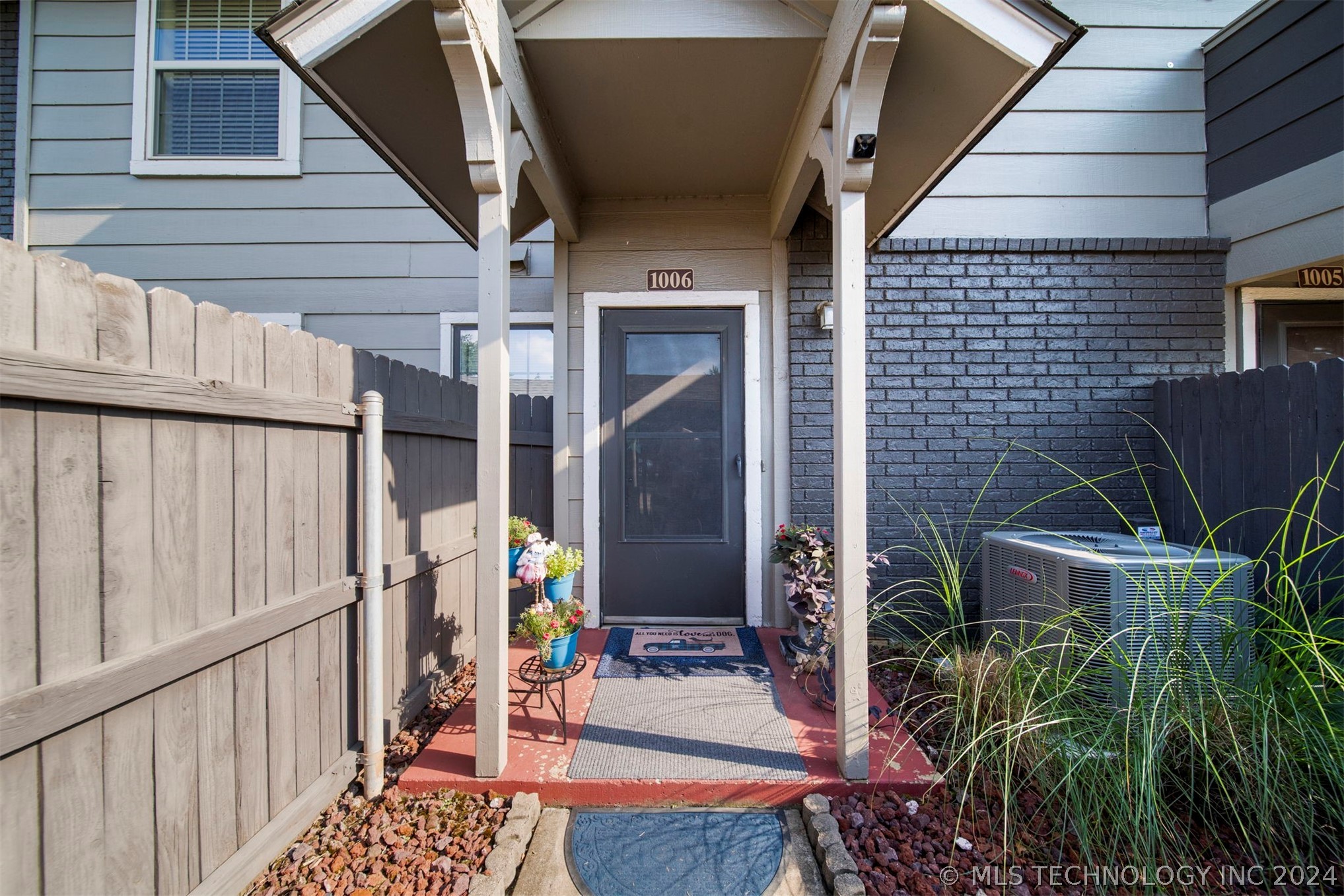2846 E 90TH Street 1006