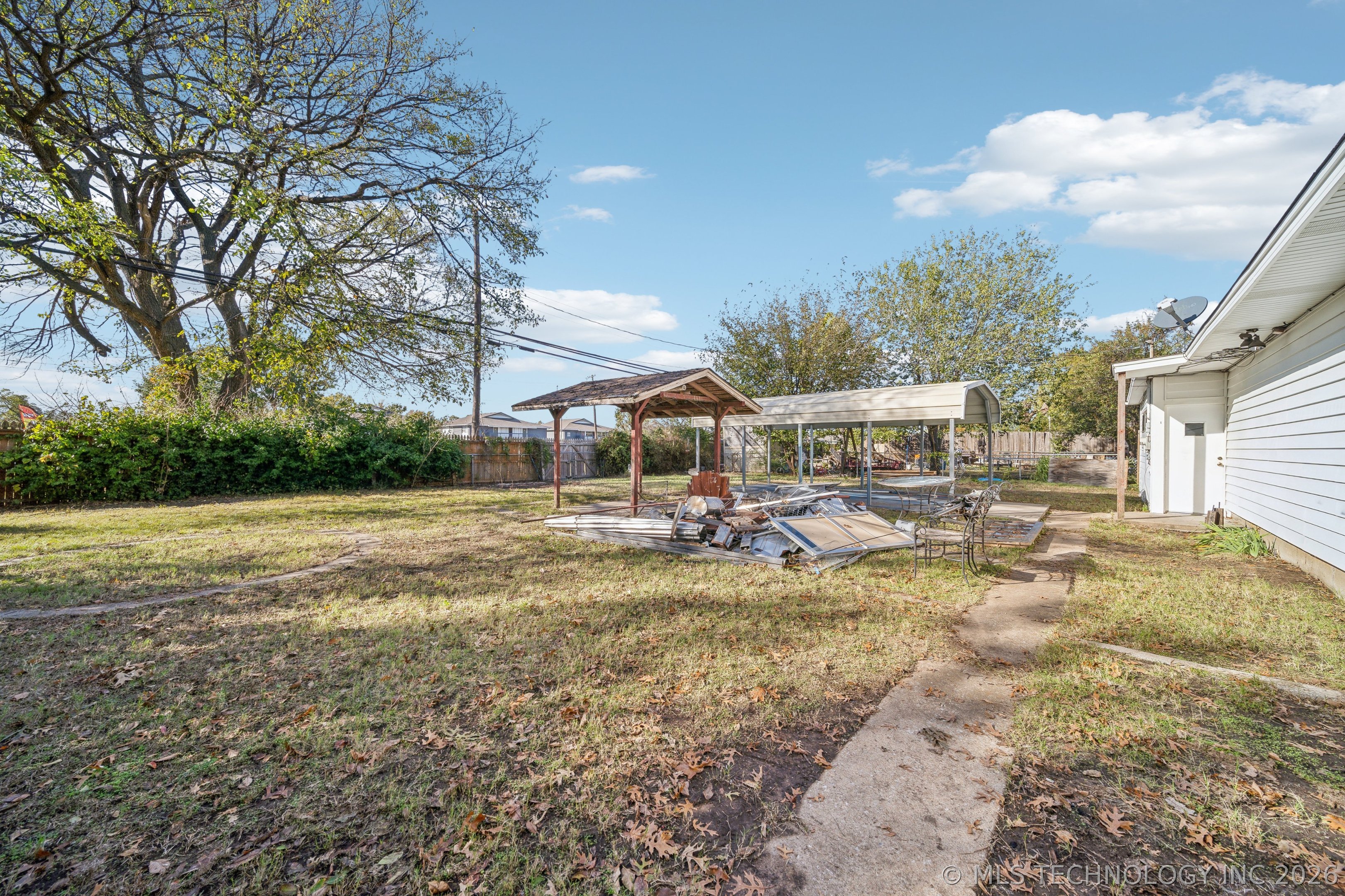 9709 E 4th Place