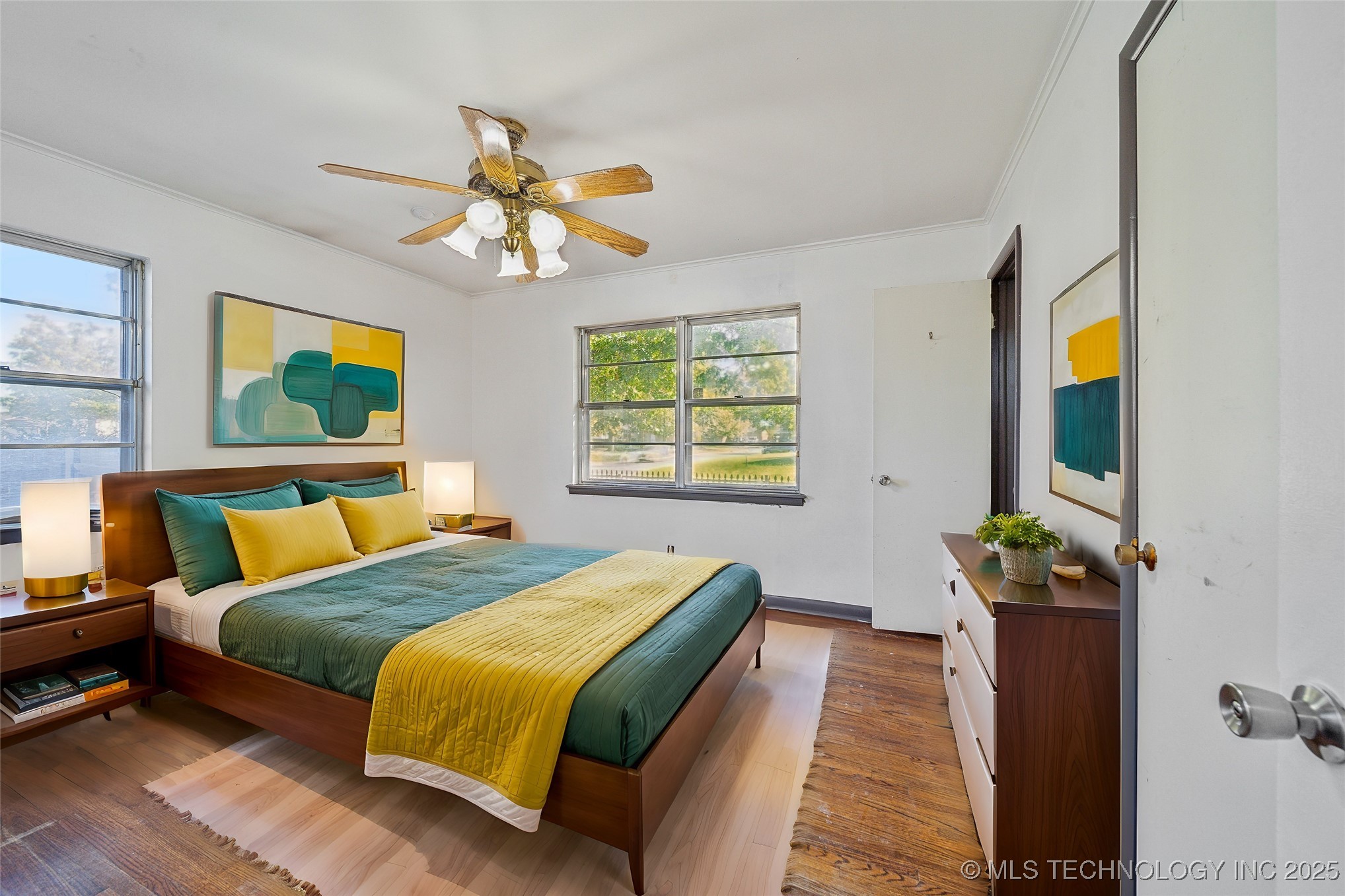 9709 E 4th Place