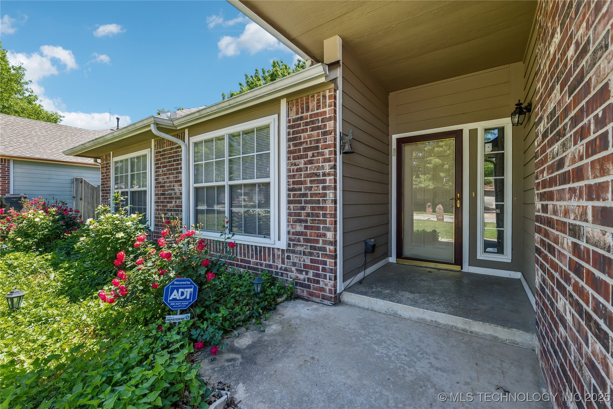 10220 E 116th Place S