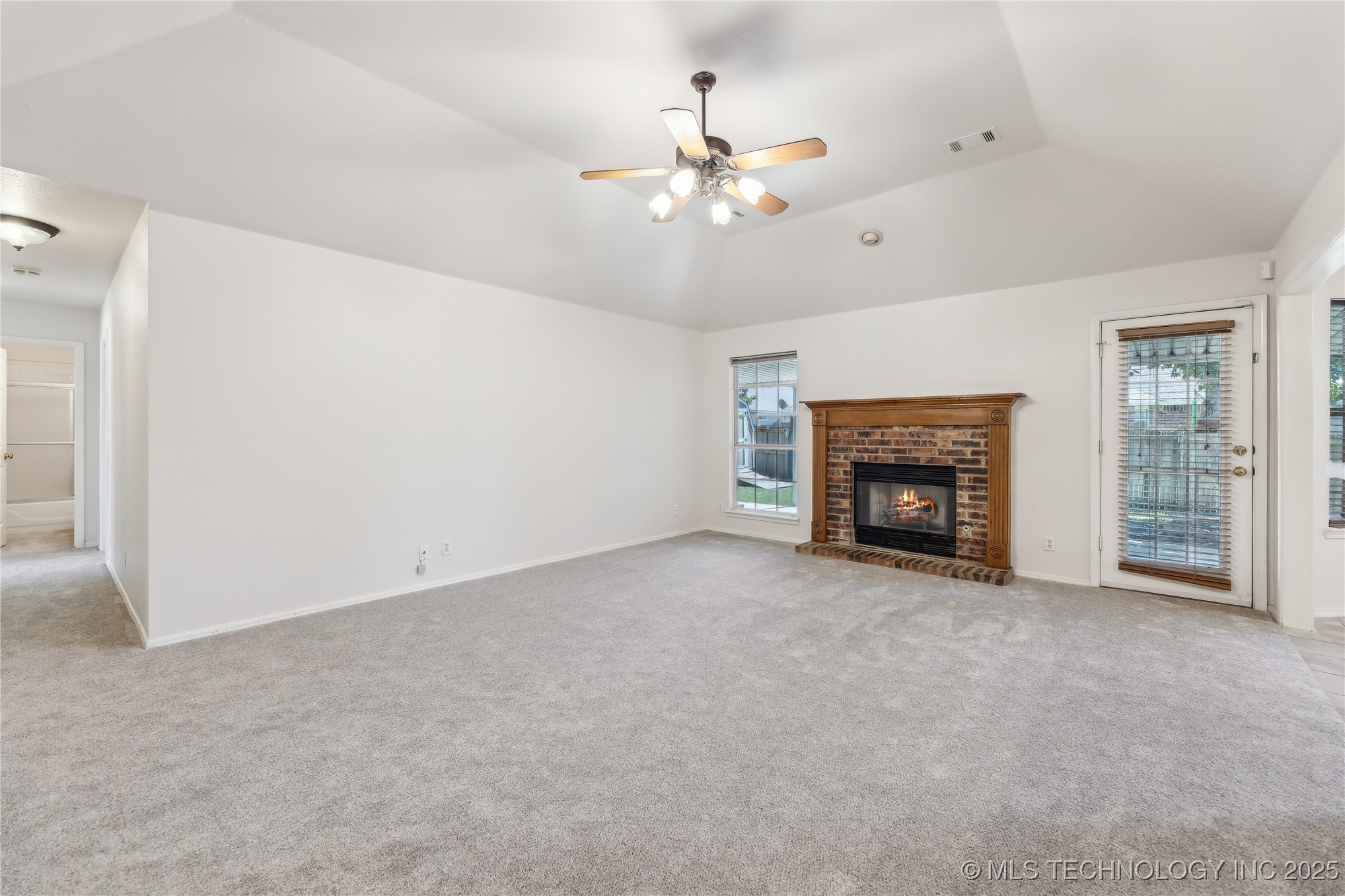10220 E 116th Place S