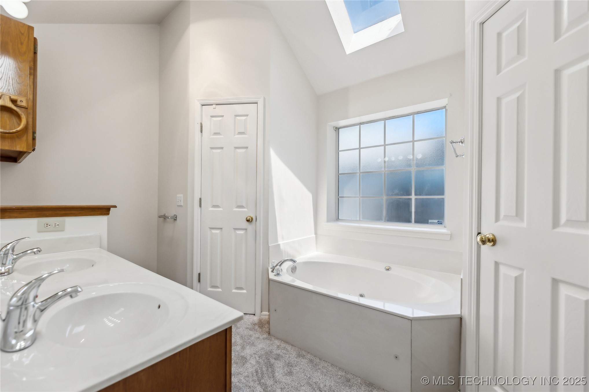 10220 E 116th Place S