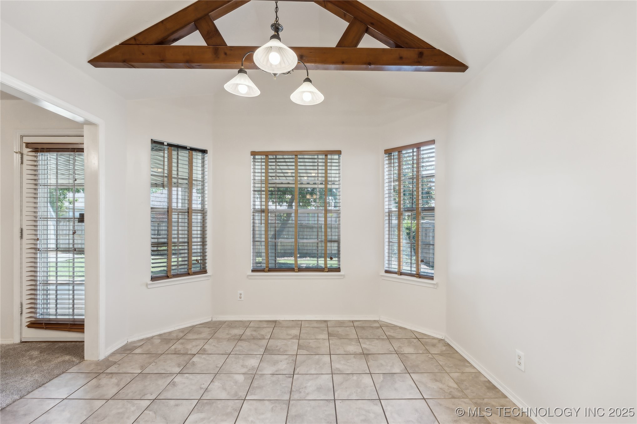 10220 E 116th Place S
