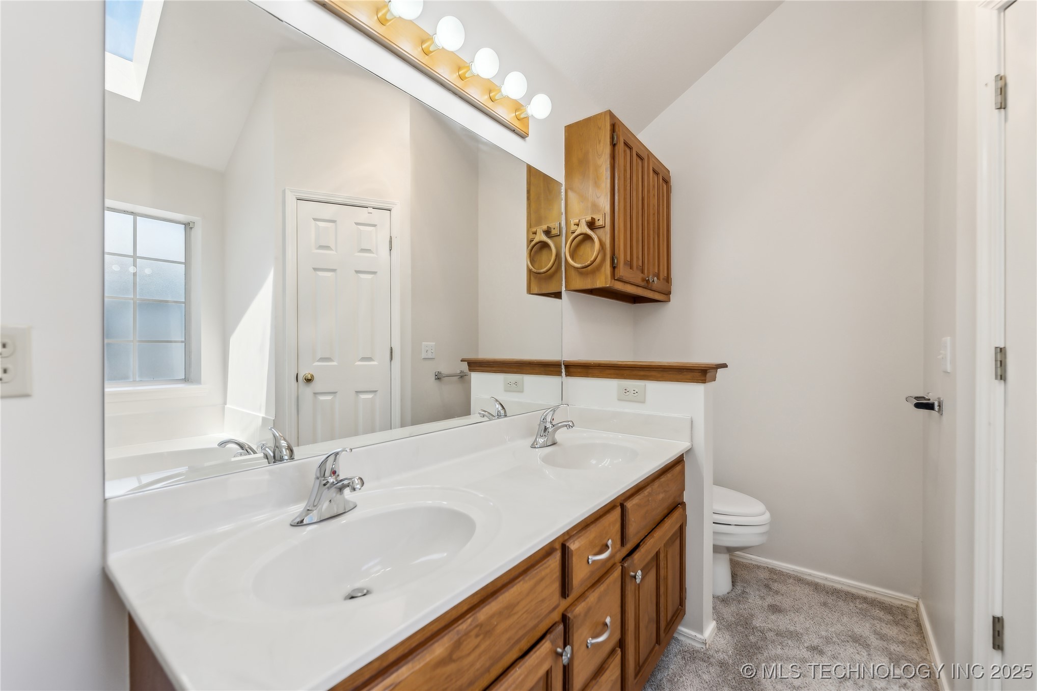 10220 E 116th Place S