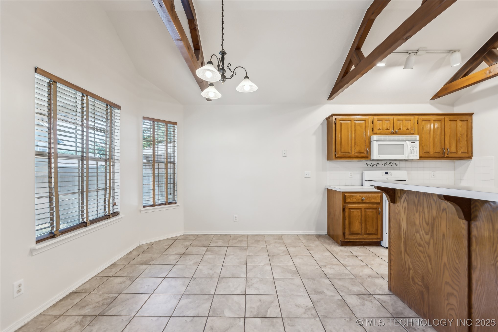 10220 E 116th Place S