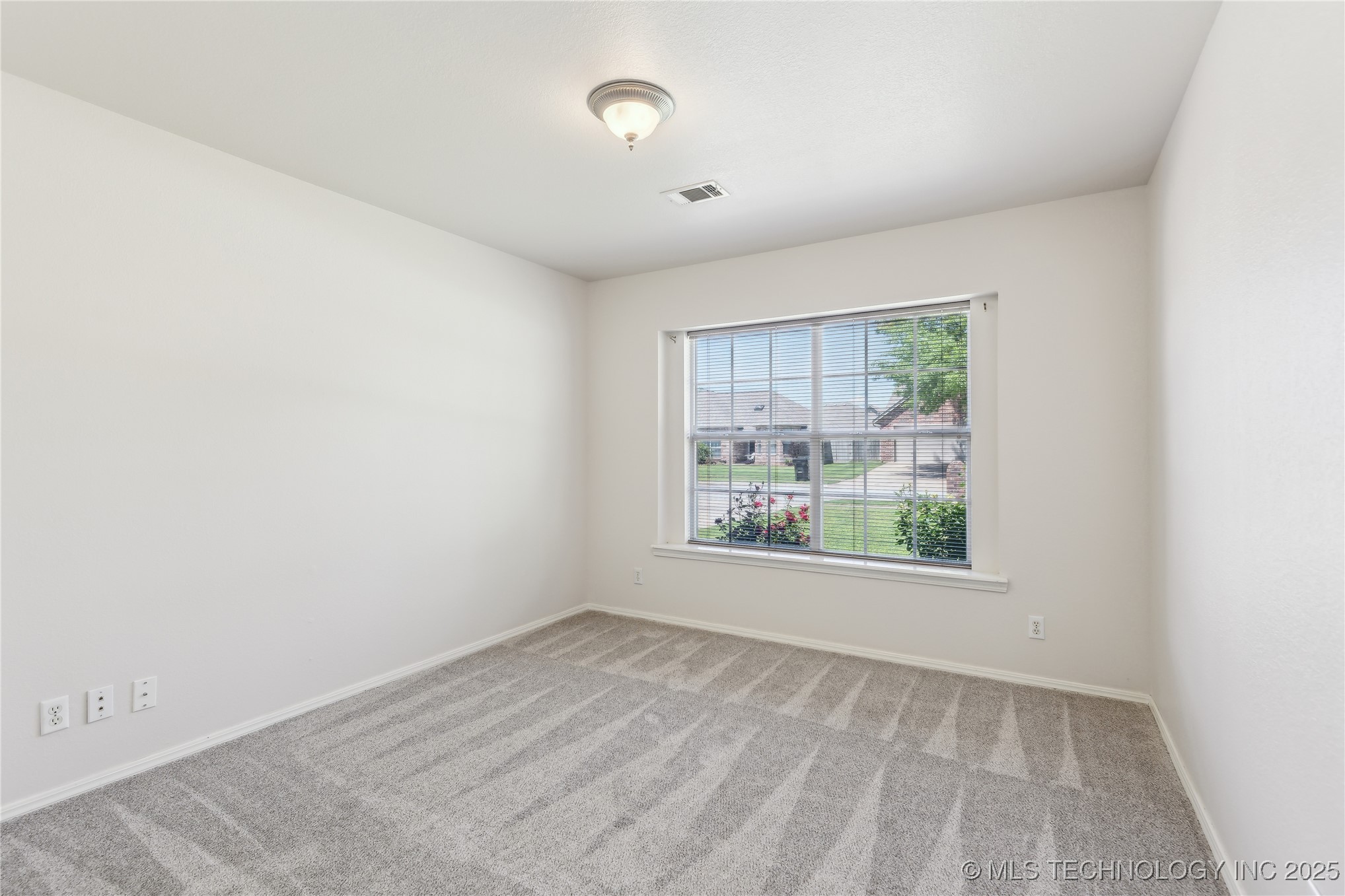 10220 E 116th Place S