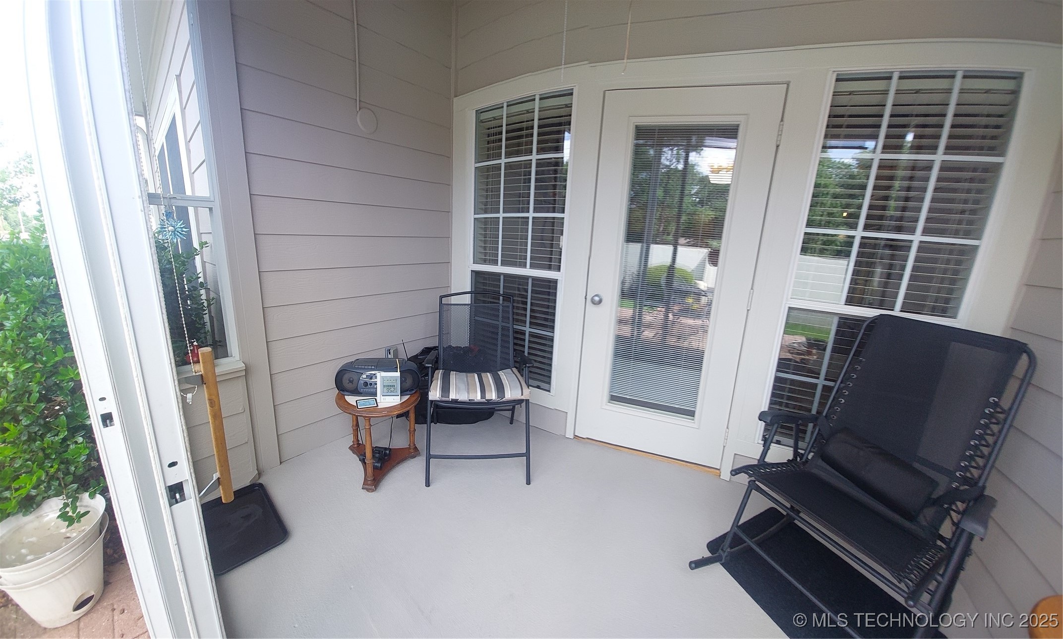 8303 E 77th Place