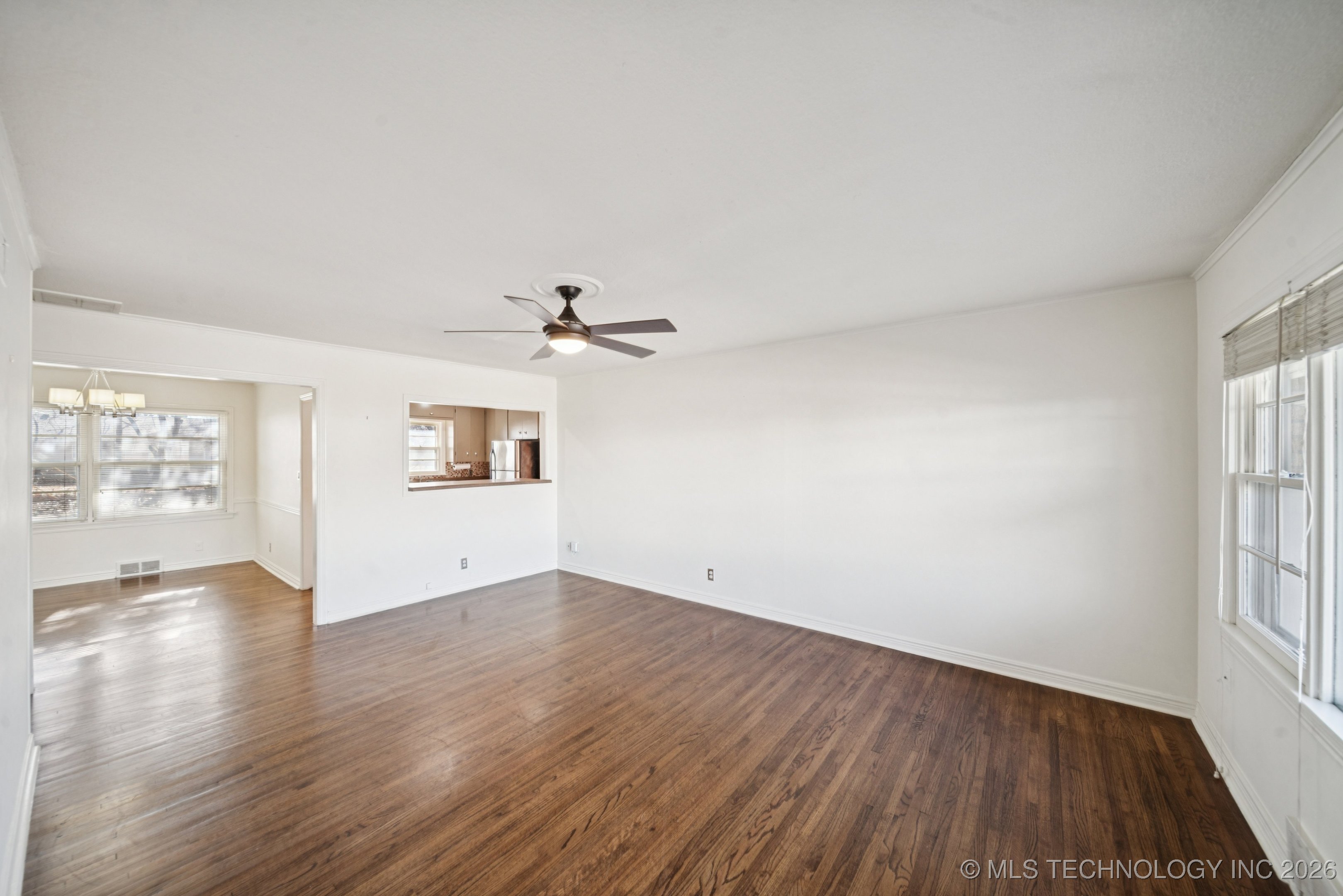 1404 E 49th Street
