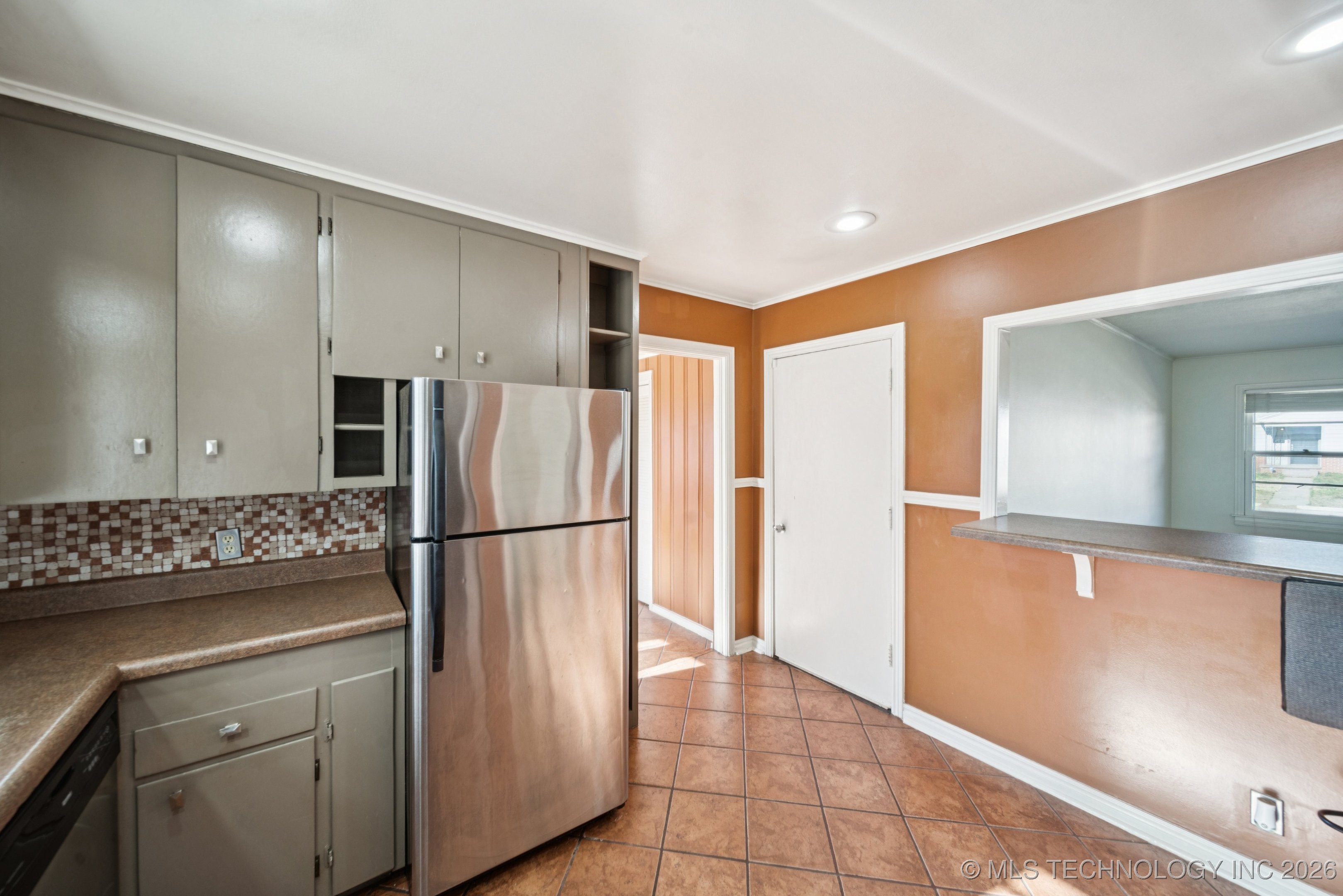 1404 E 49th Street