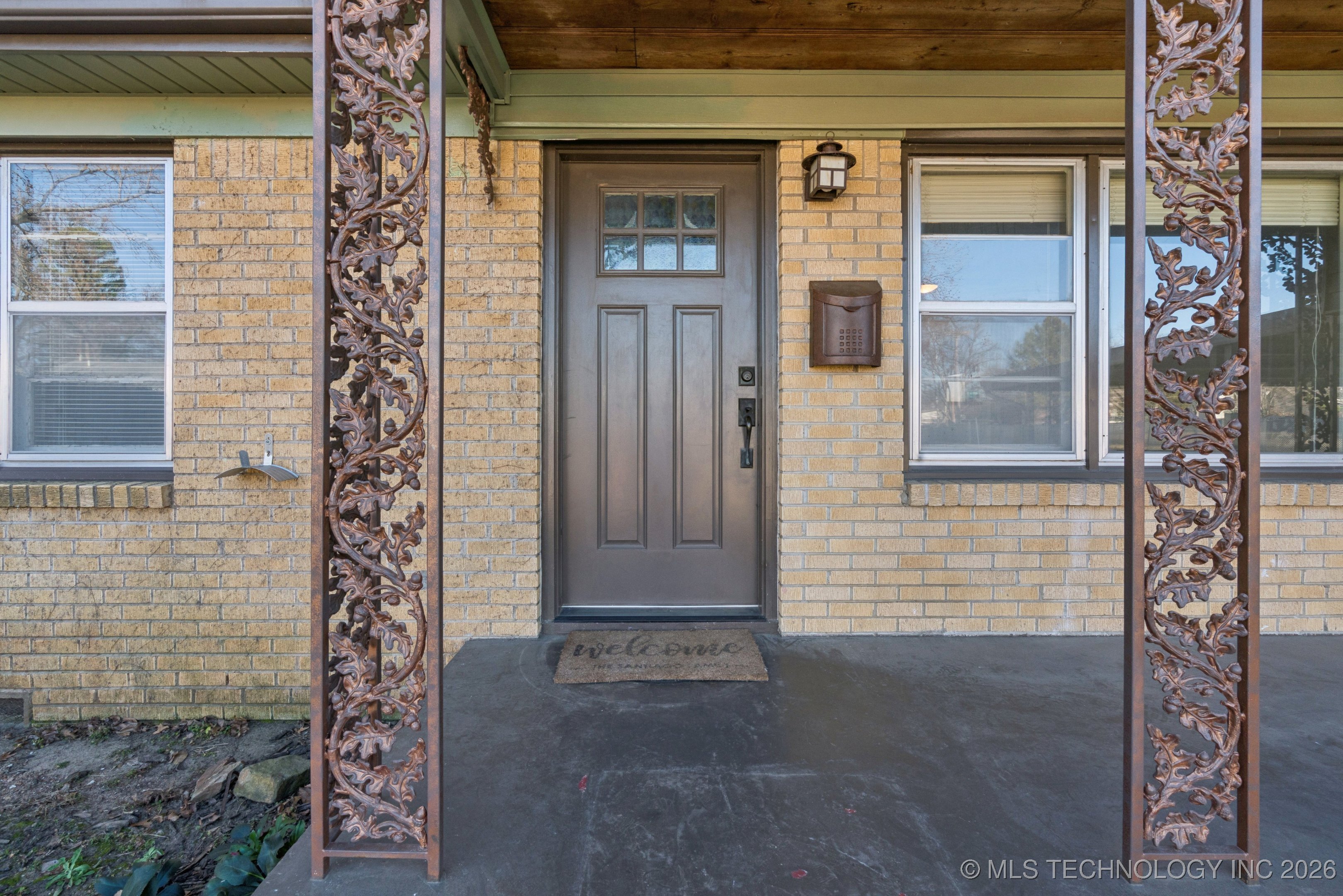 1404 E 49th Street