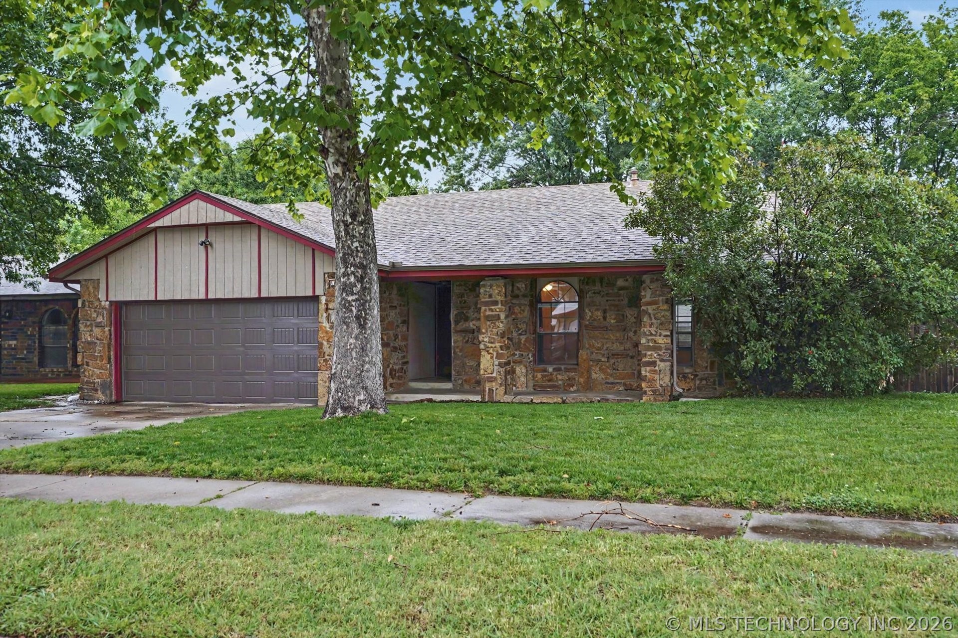 1112 W Memphis Street