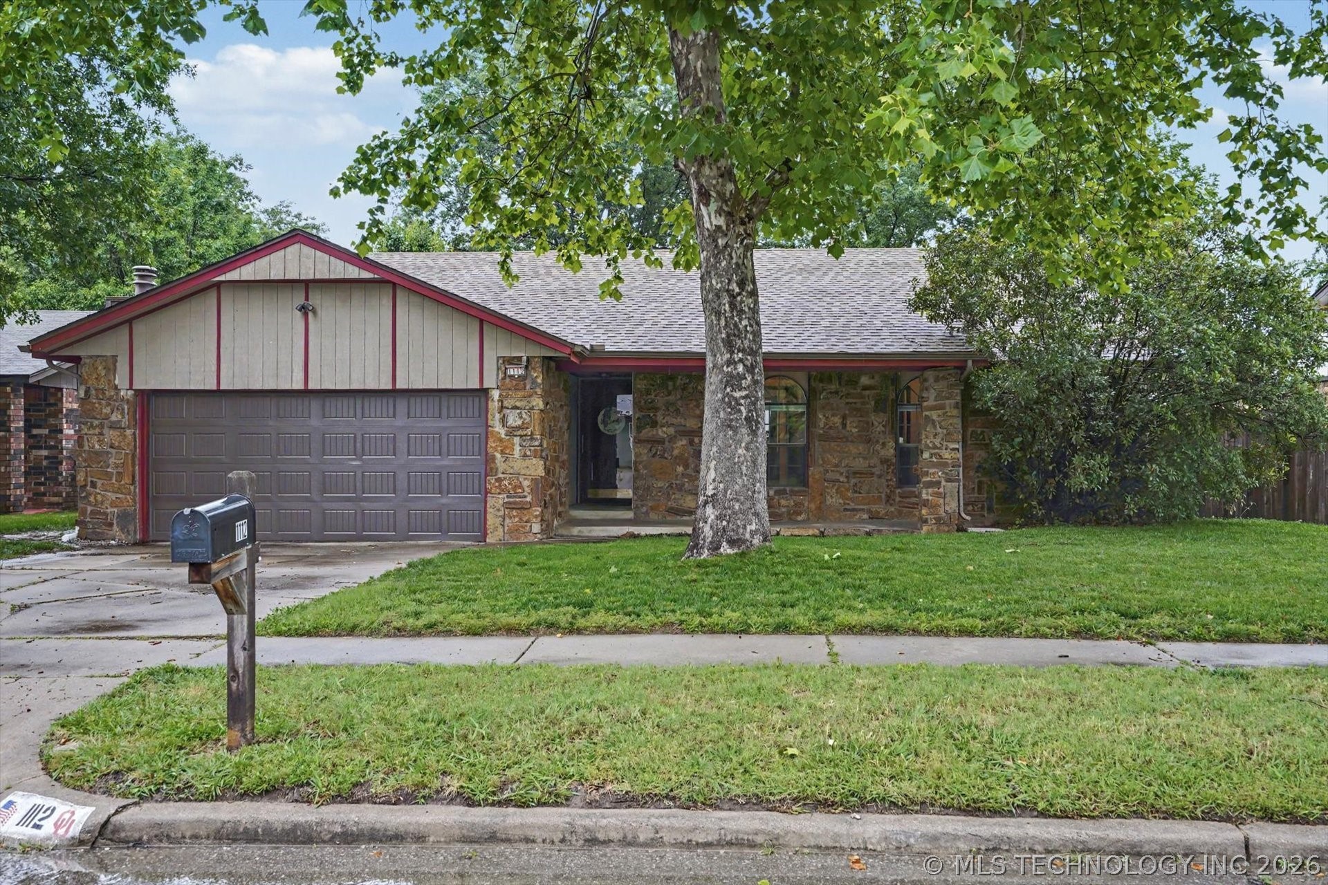 1112 W Memphis Street