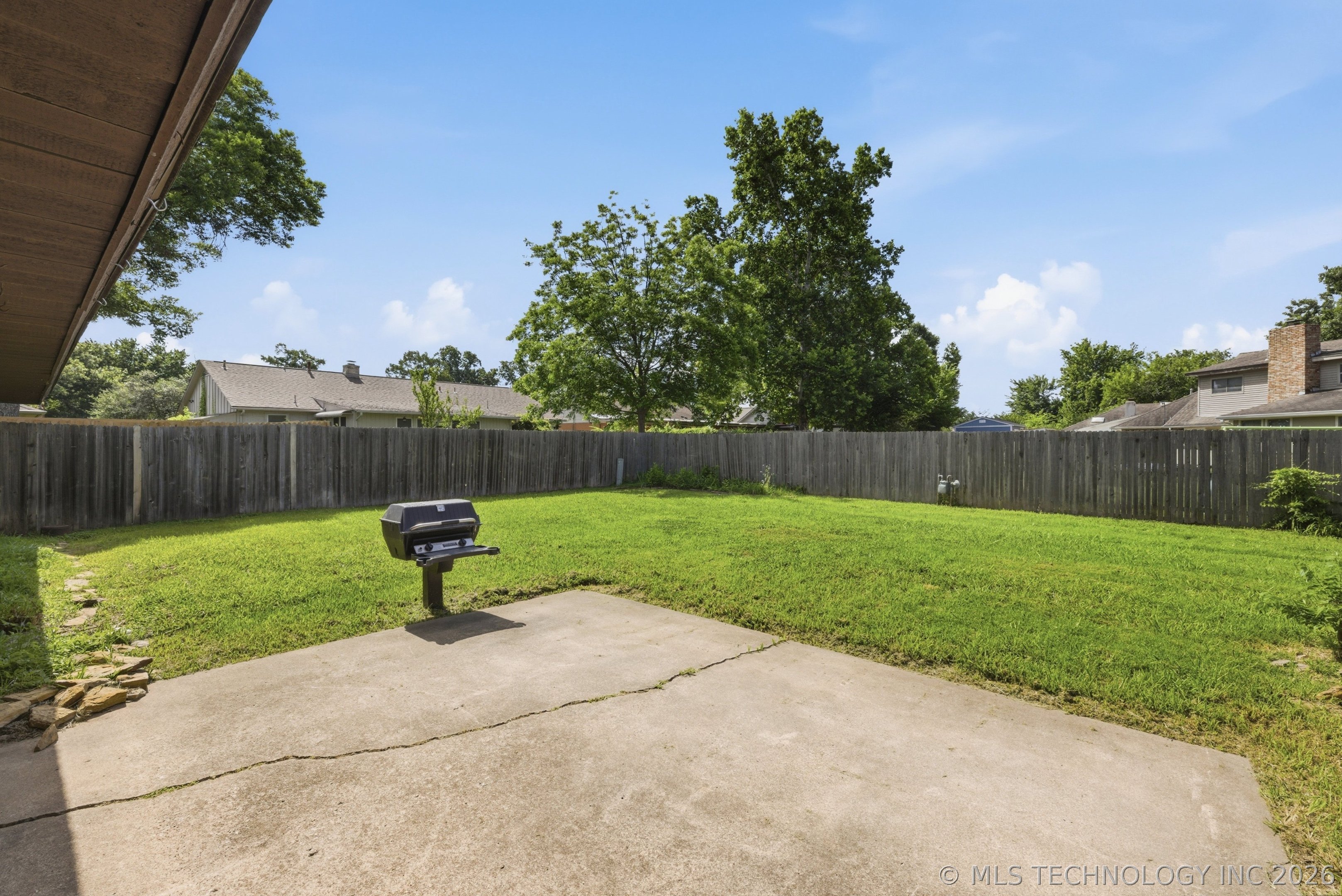 6828 E 47th Street