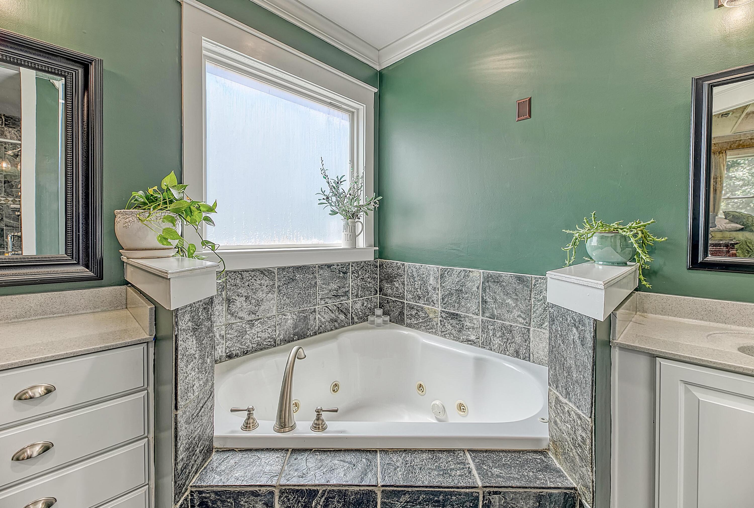 2926 Maritime Forest Drive