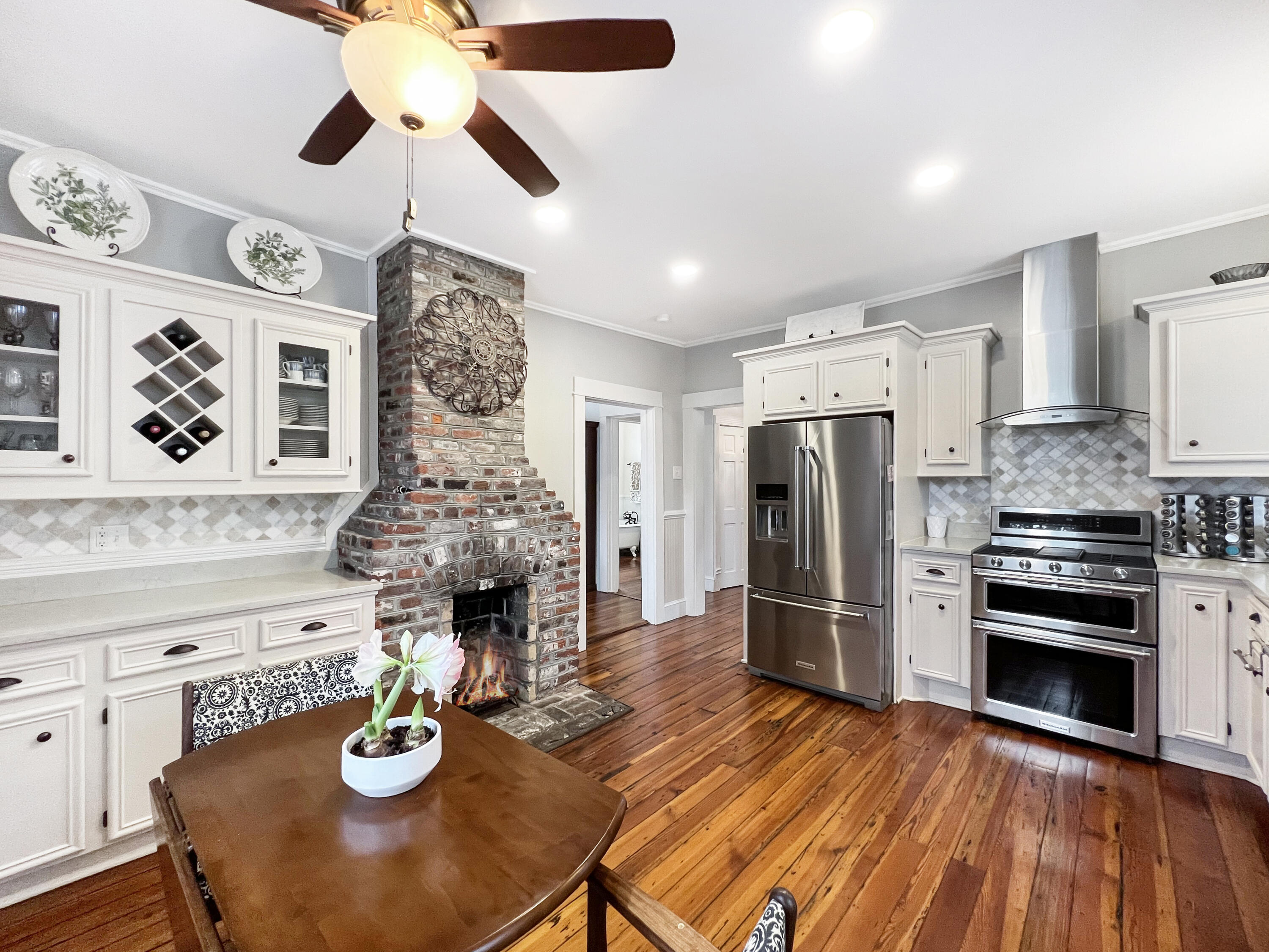 78 Vanderhorst Street