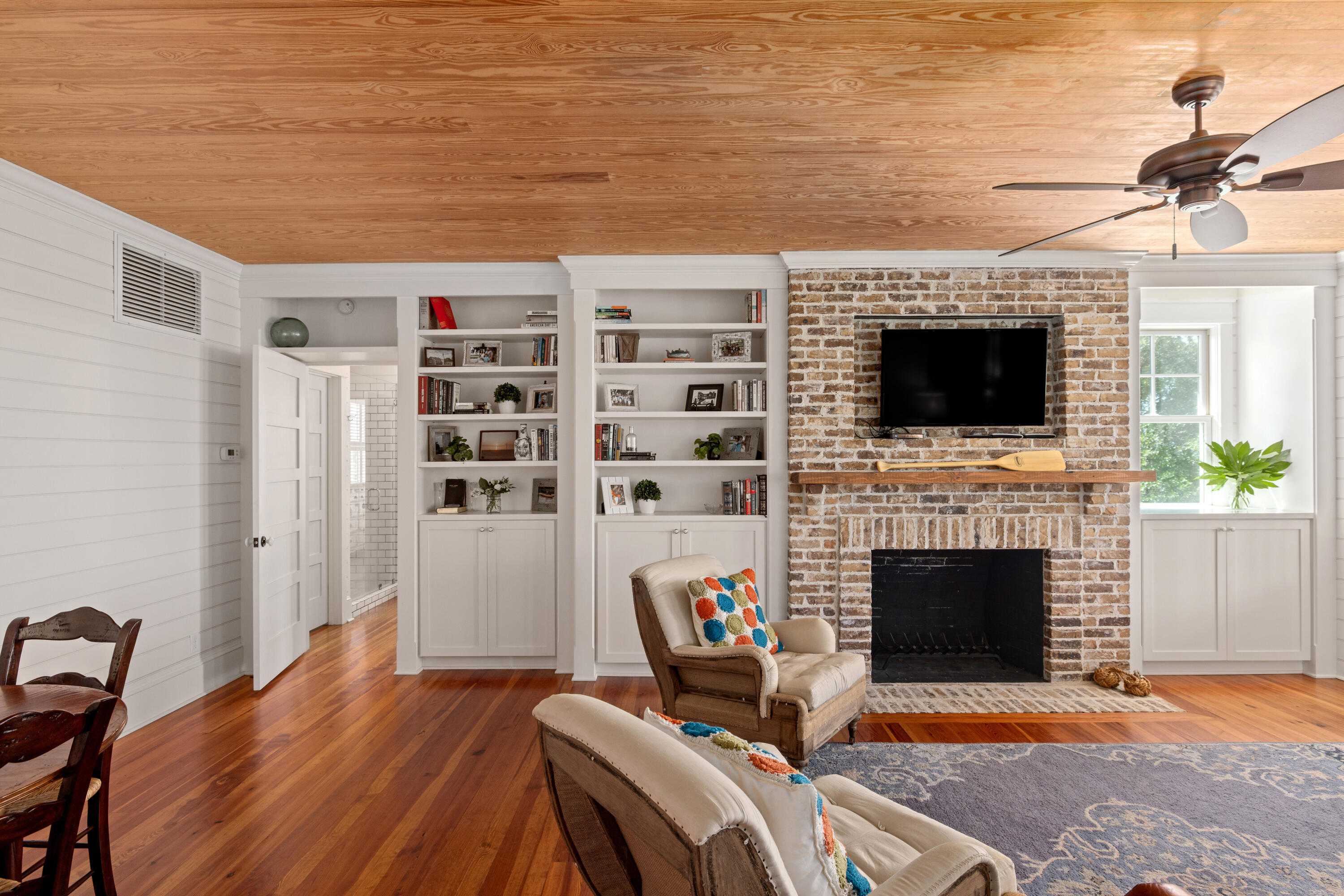 8717 Crawford Island Lane