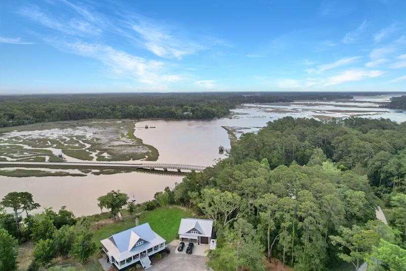 8717 Crawford Island Lane