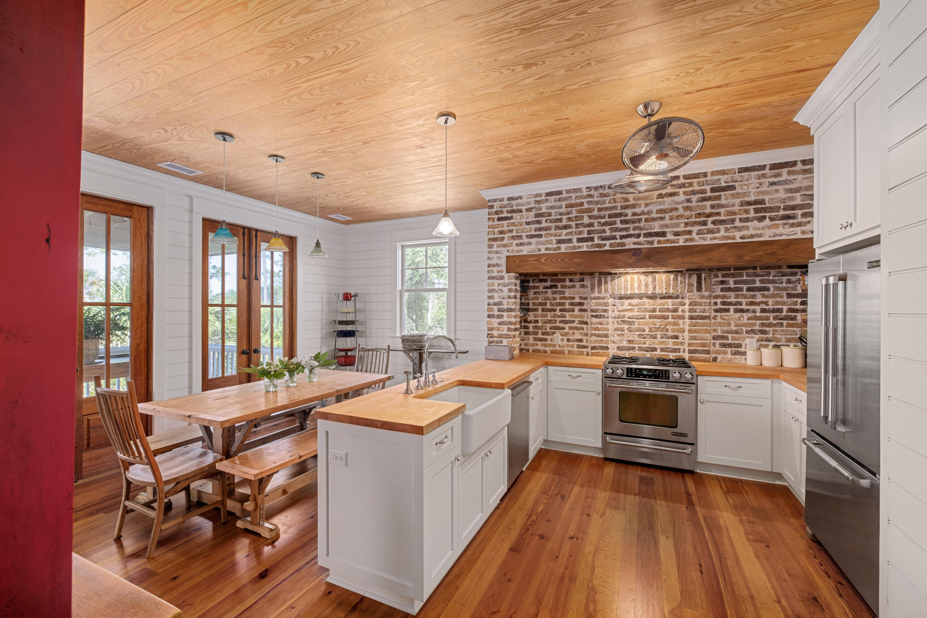 8717 Crawford Island Lane