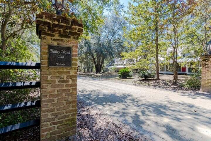 8717 Crawford Island Lane