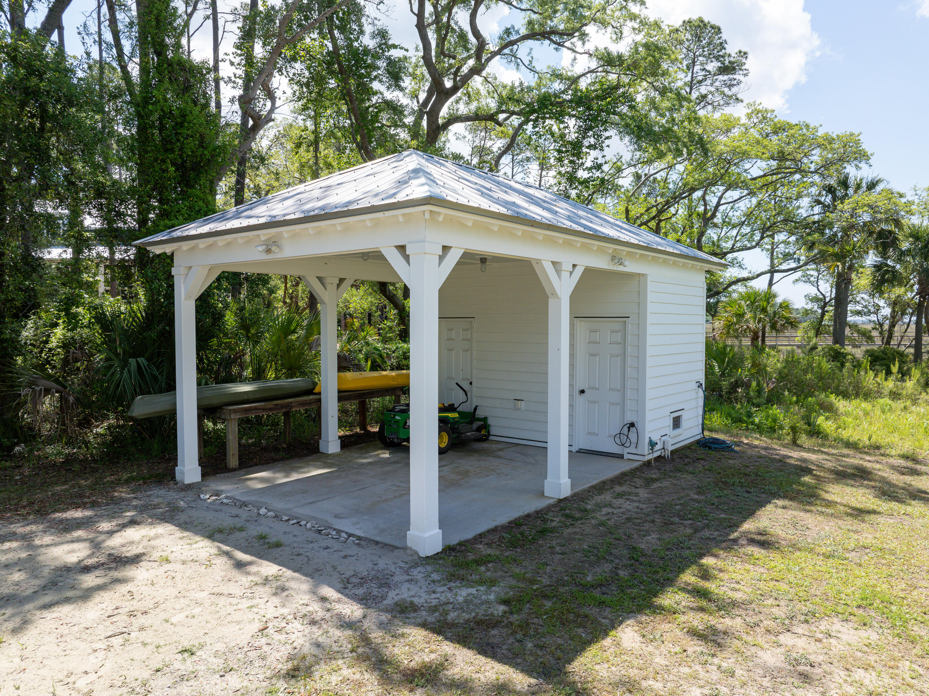 8717 Crawford Island Lane