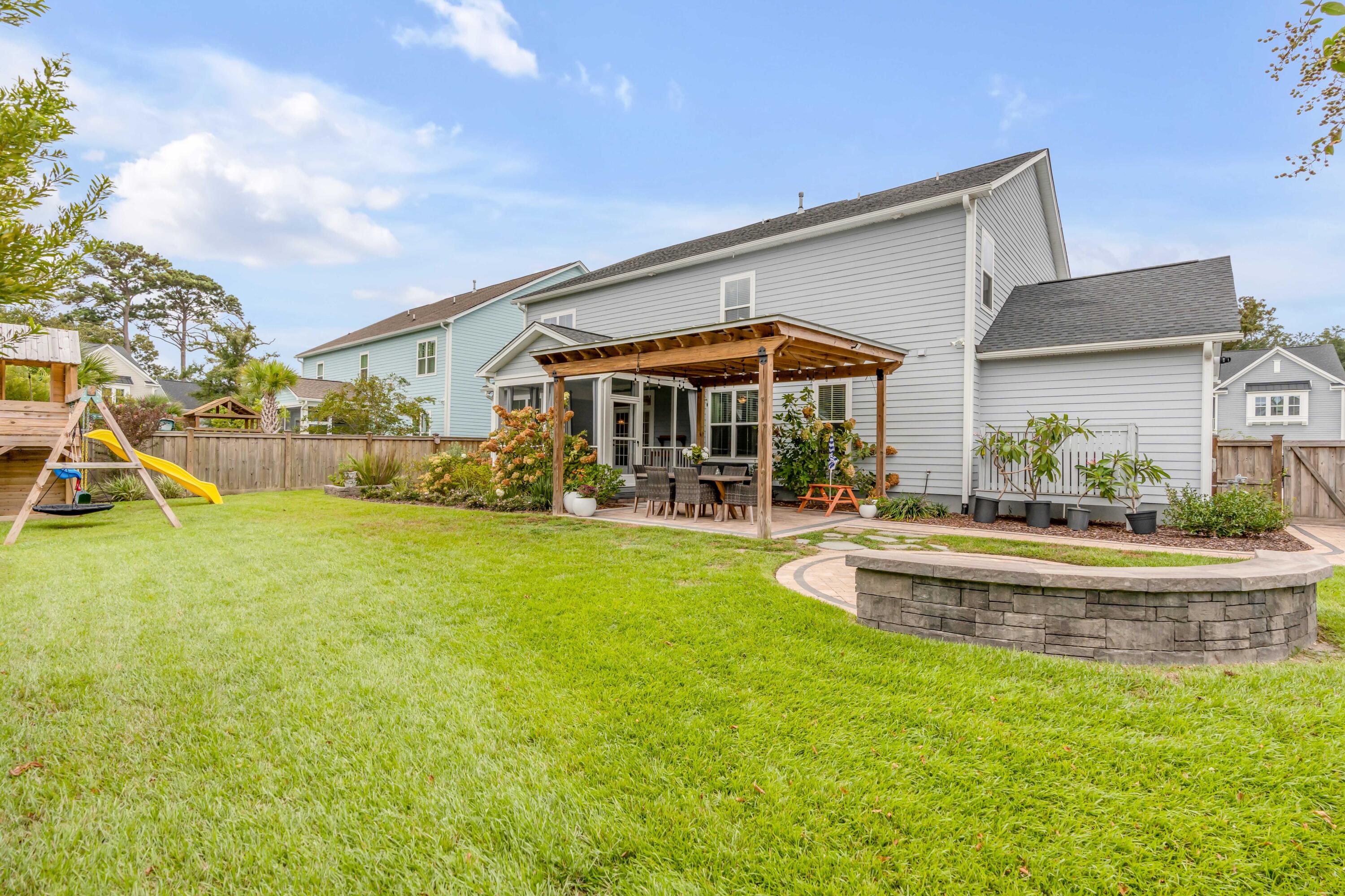 866 Shutes Folly Drive