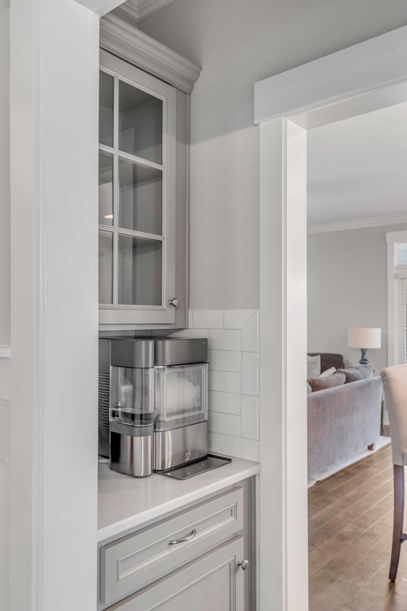 866 Shutes Folly Drive