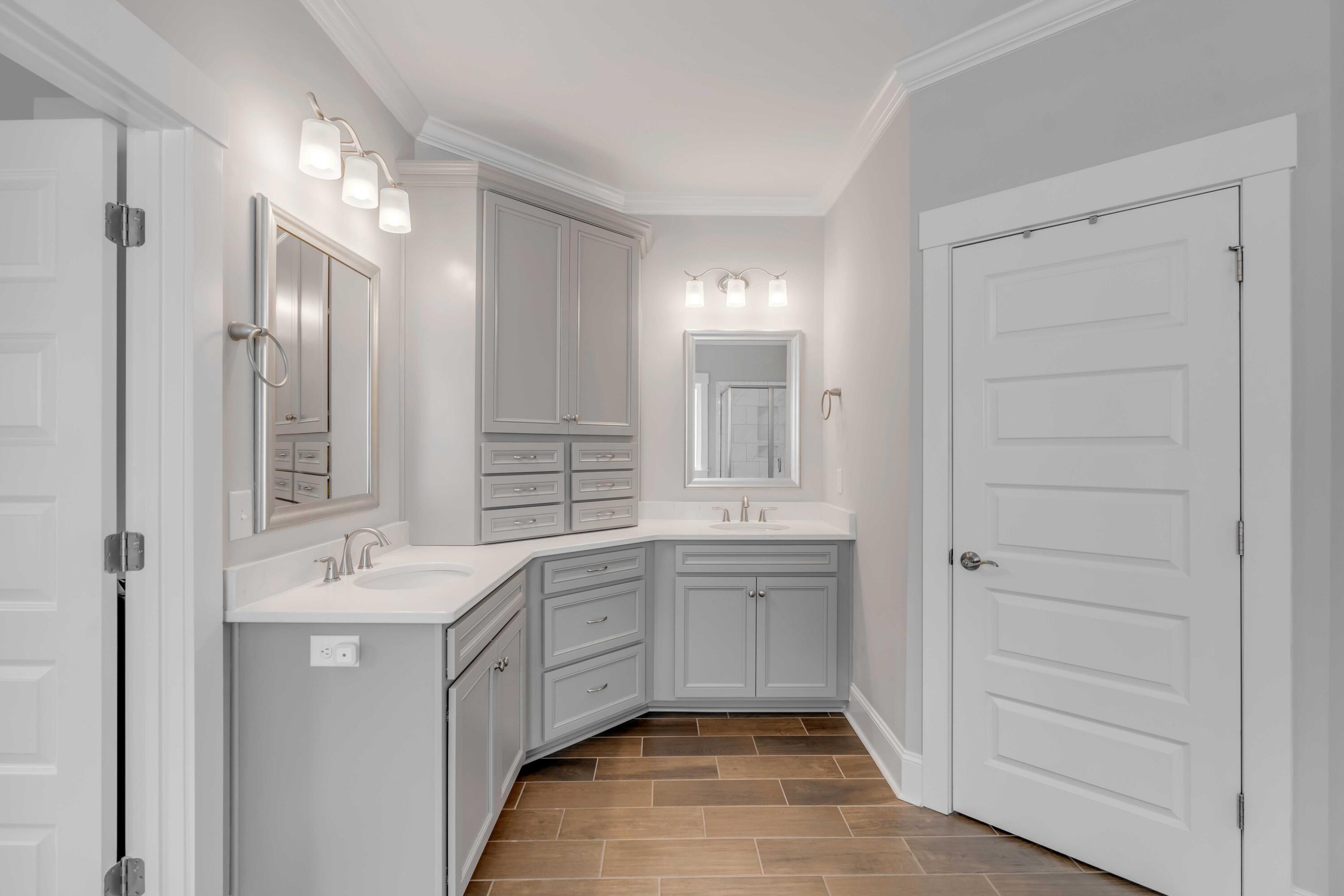 866 Shutes Folly Drive