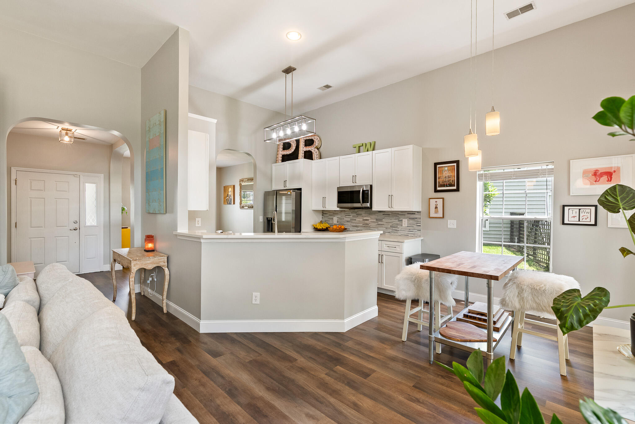 465 Blue Dragonfly Drive