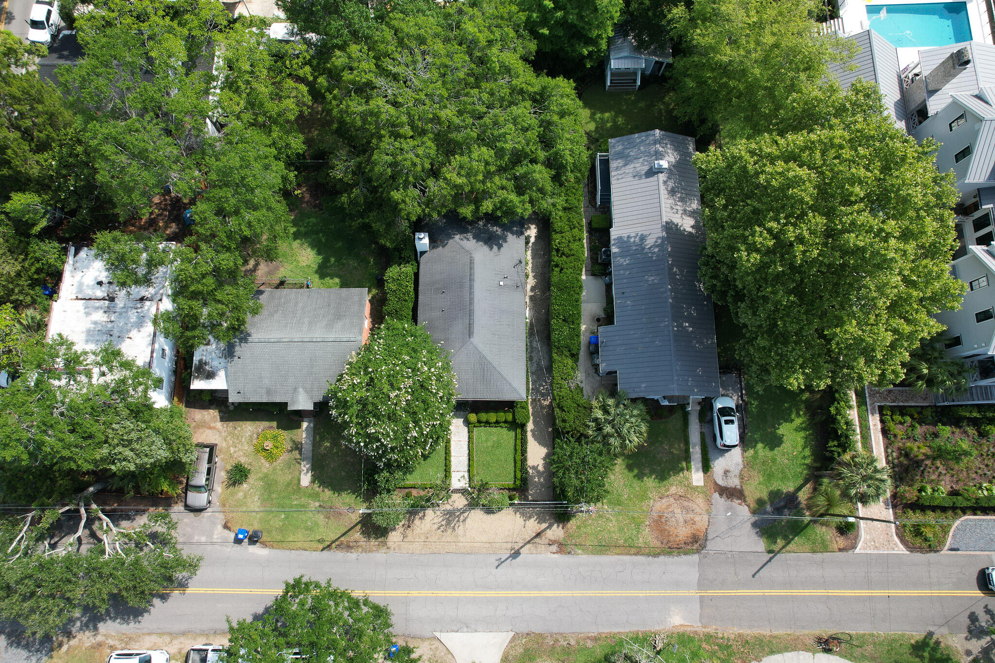 708 Pitt Street