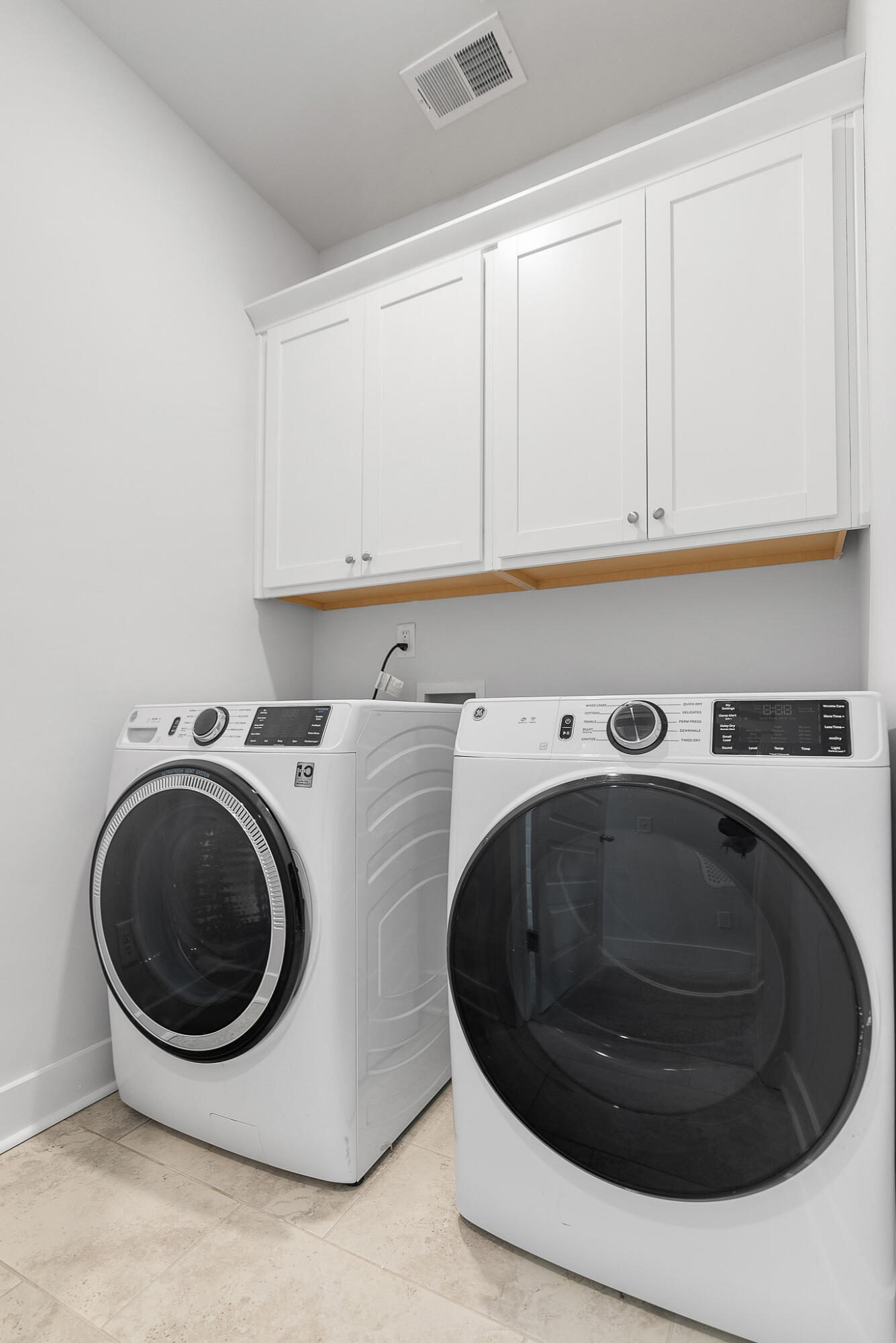 1515 Cecile Street # 3 Unit: E-3