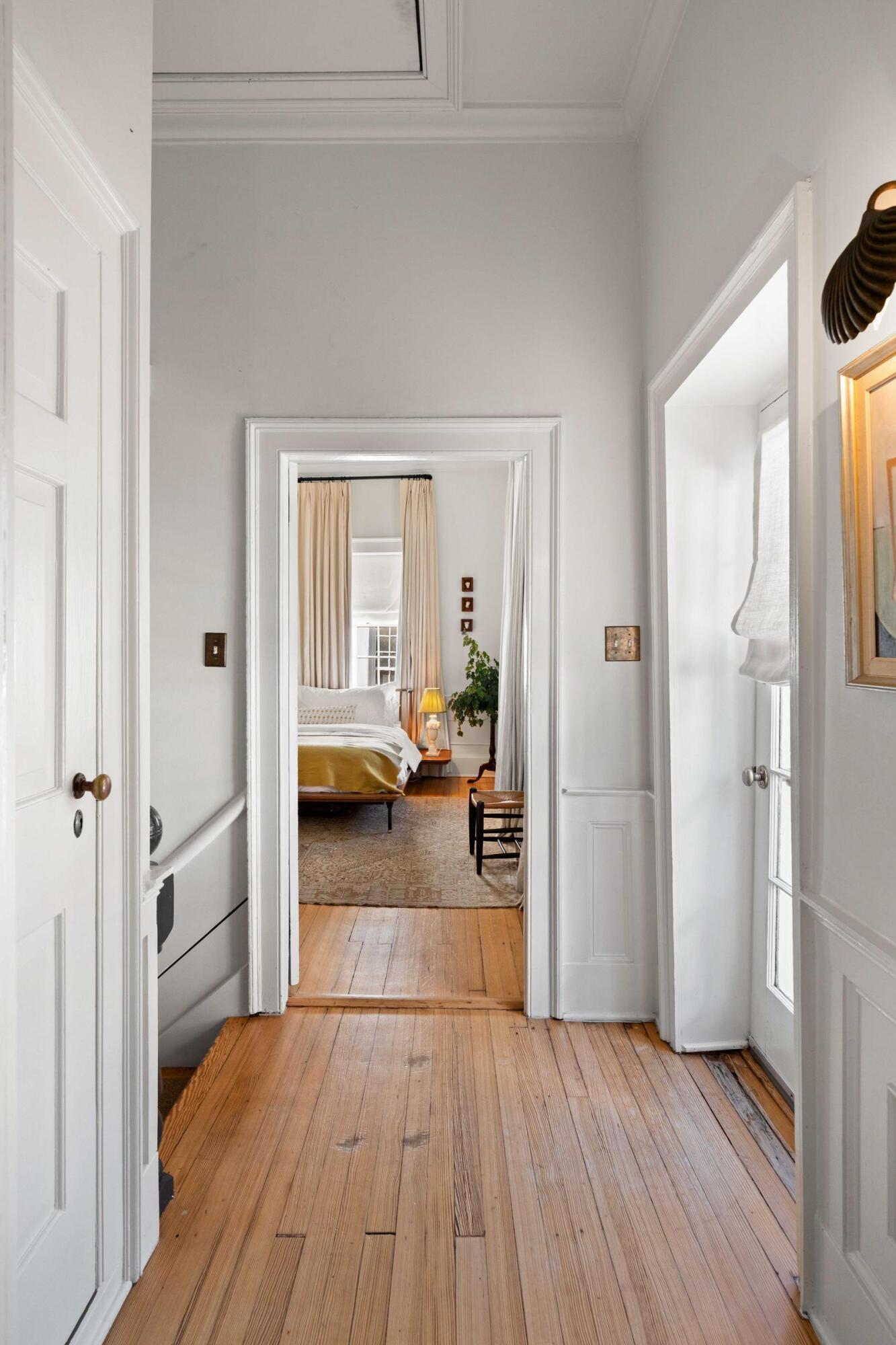 11 Saint Michaels Alley