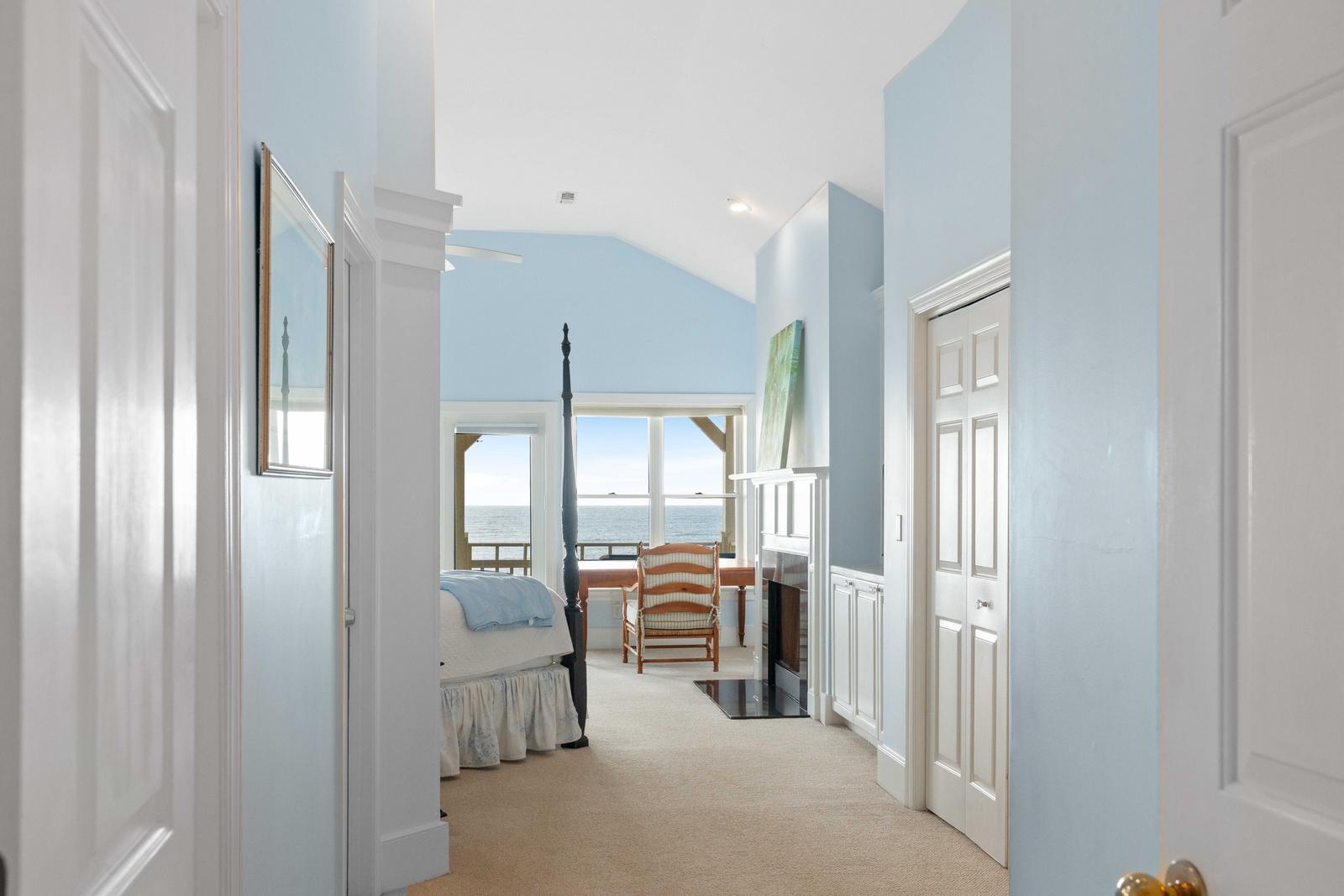 63 Grand Pavilion Boulevard