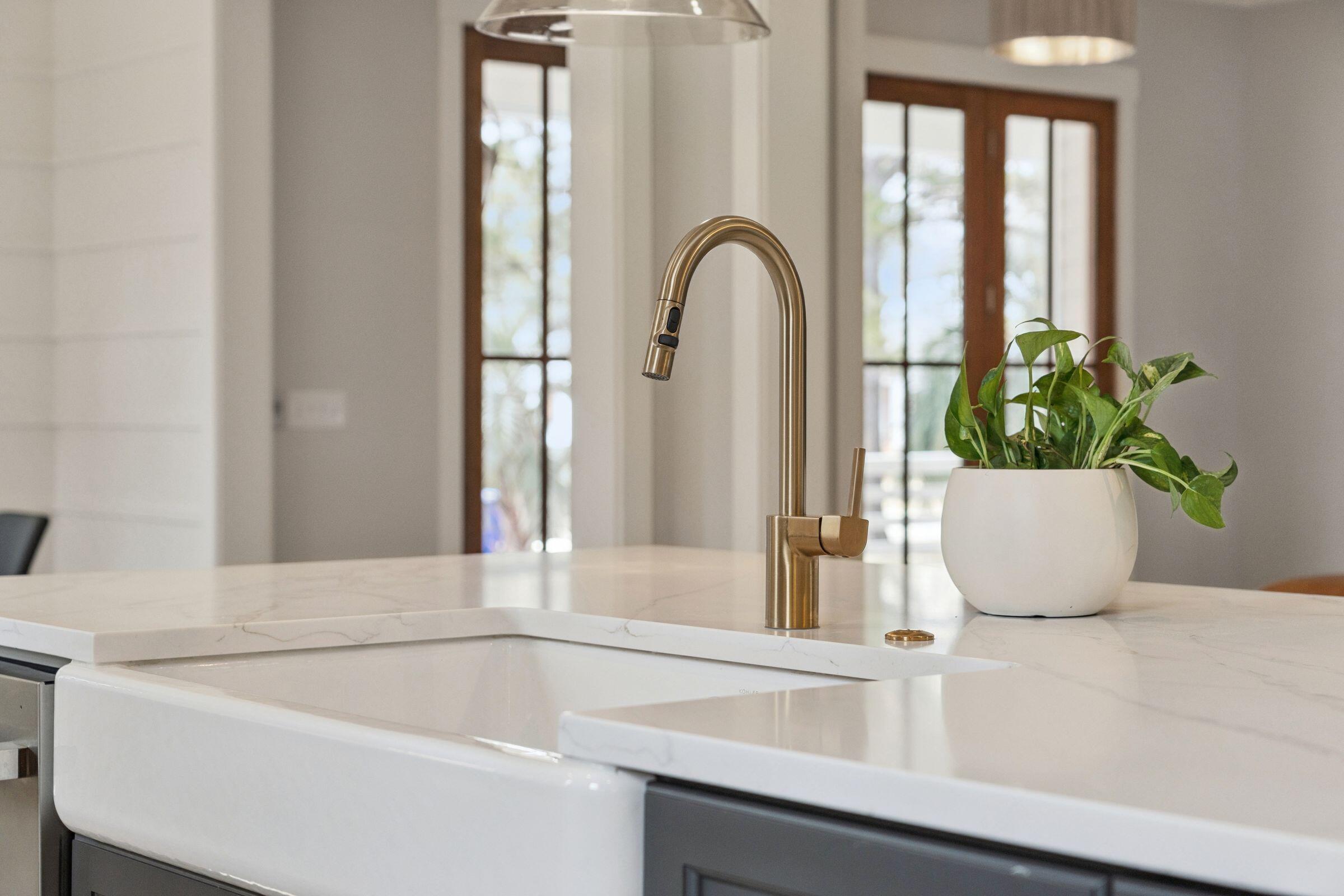 964 Pine Hollow Road