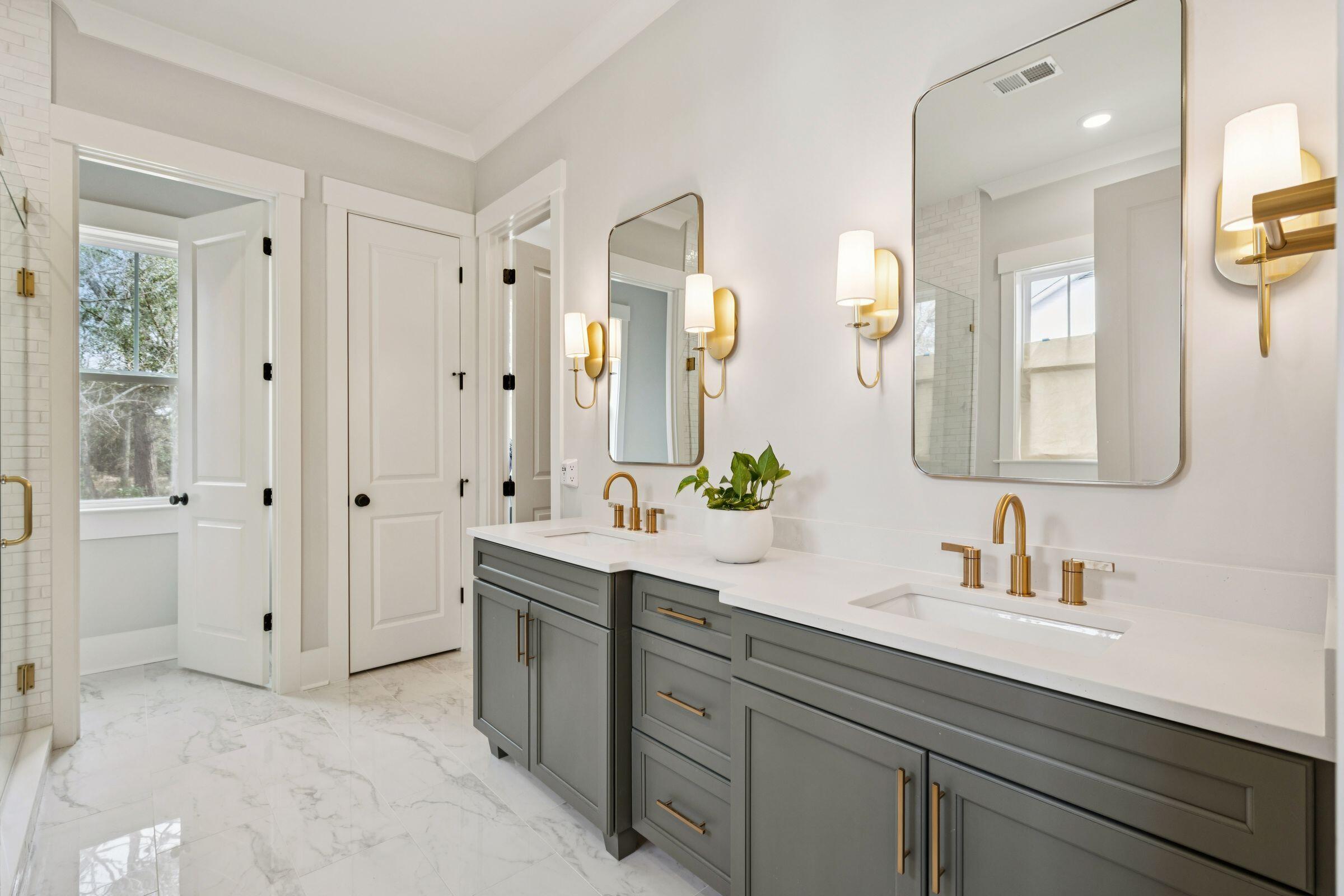 964 Pine Hollow Road