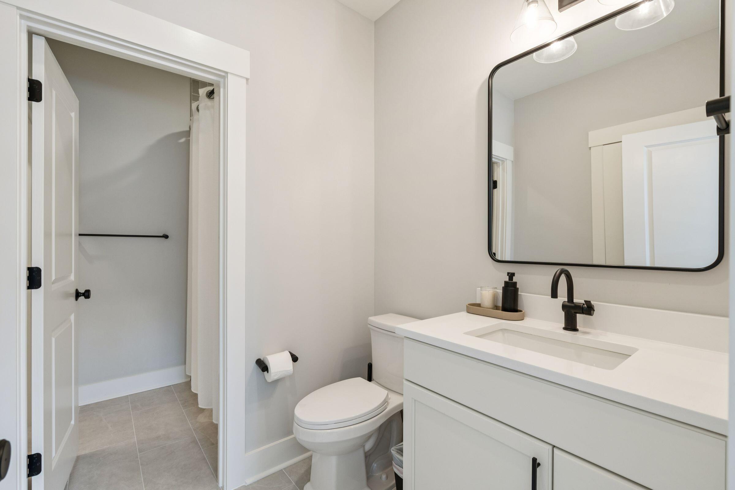 964 Pine Hollow Road