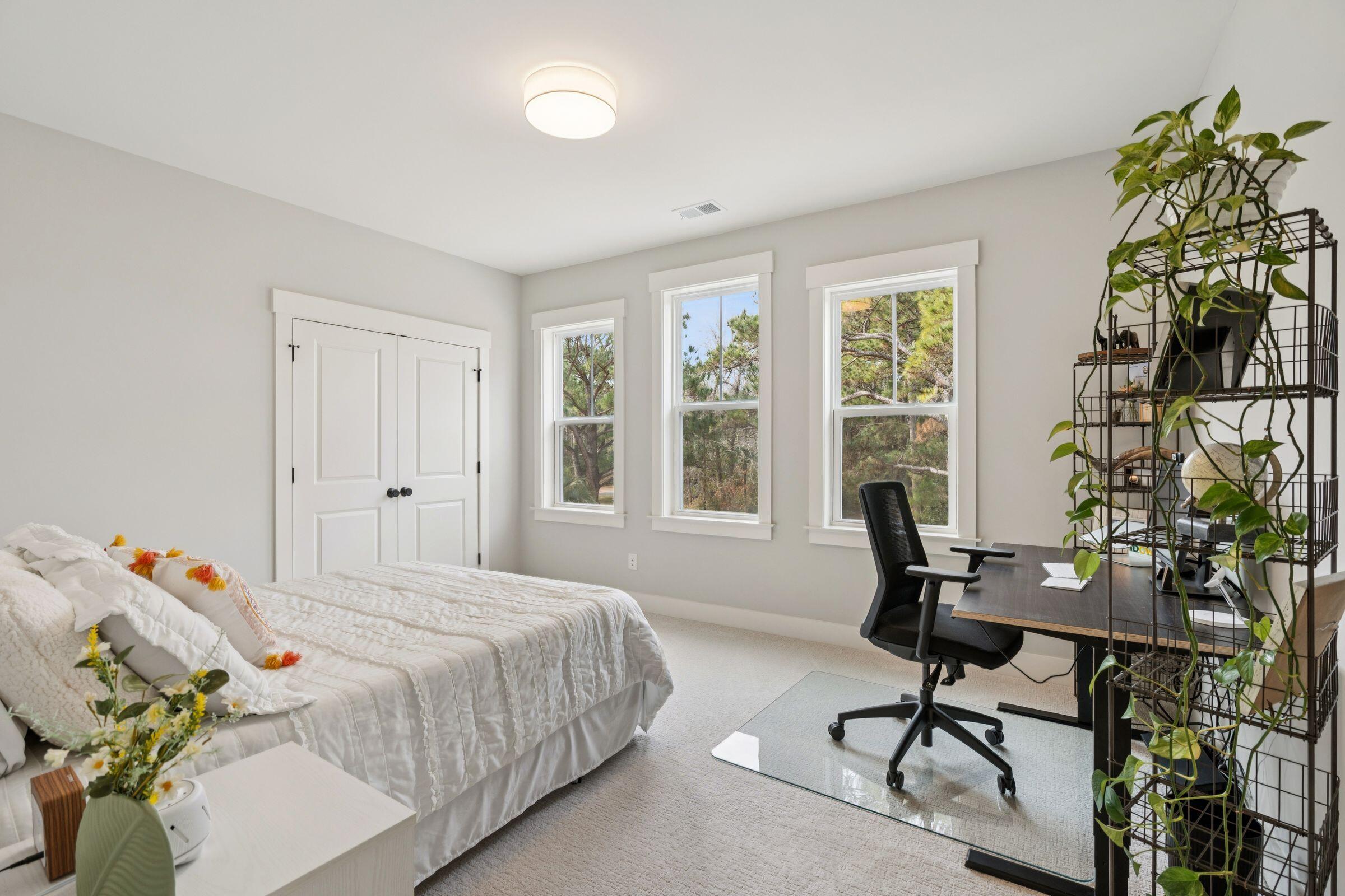 964 Pine Hollow Road