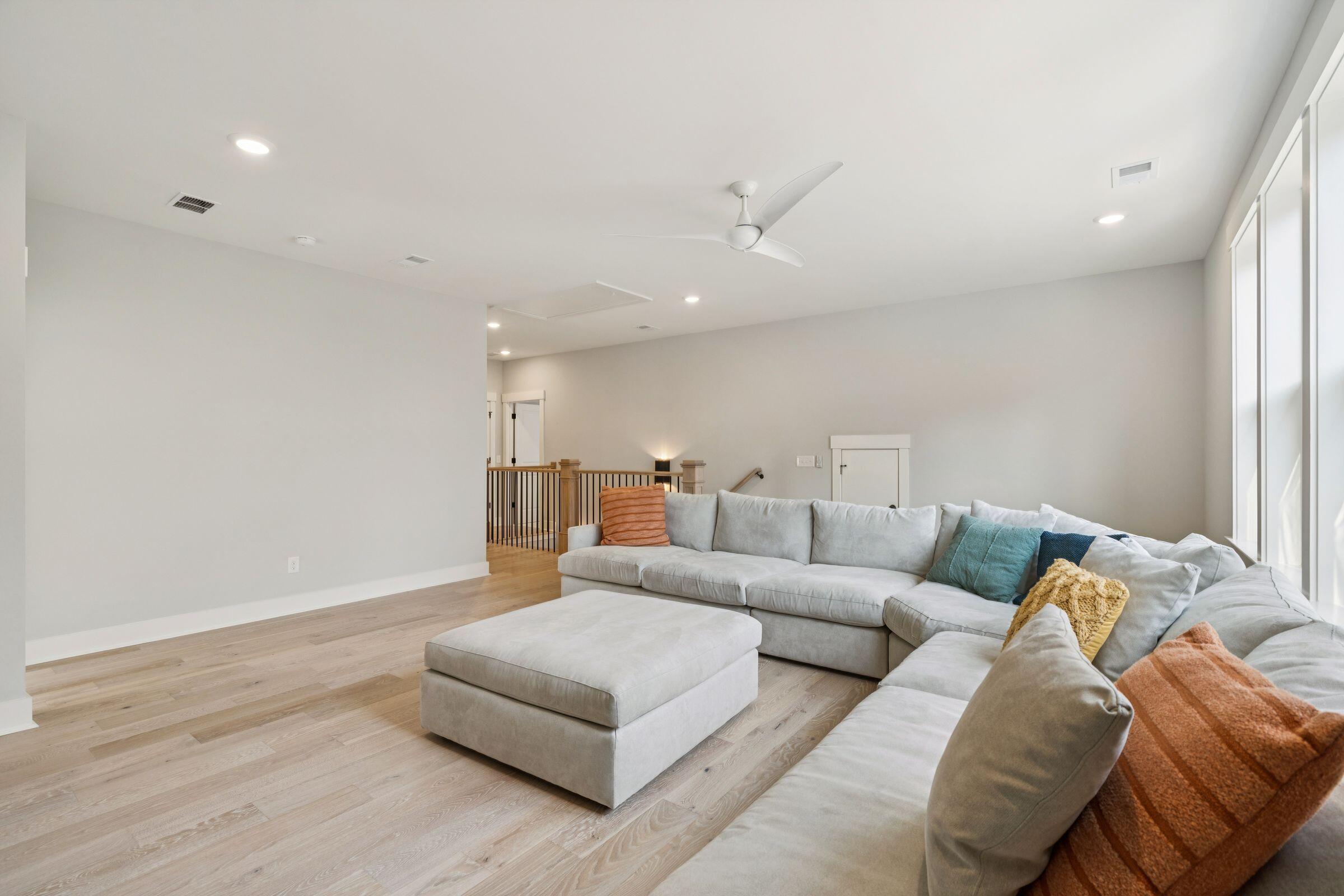 964 Pine Hollow Road