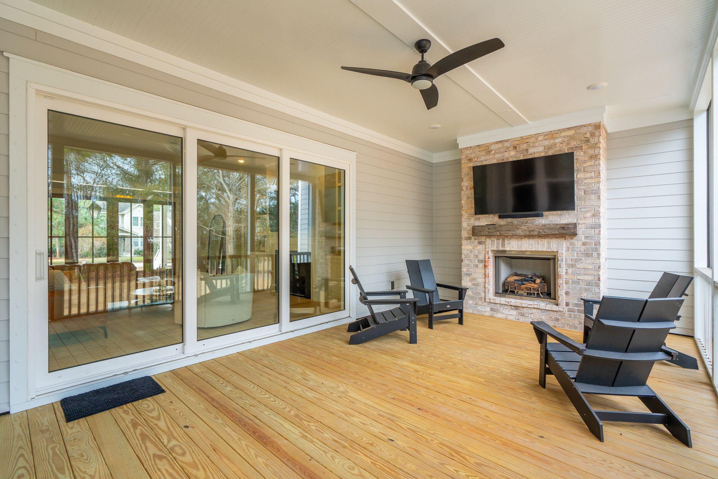 964 Pine Hollow Road