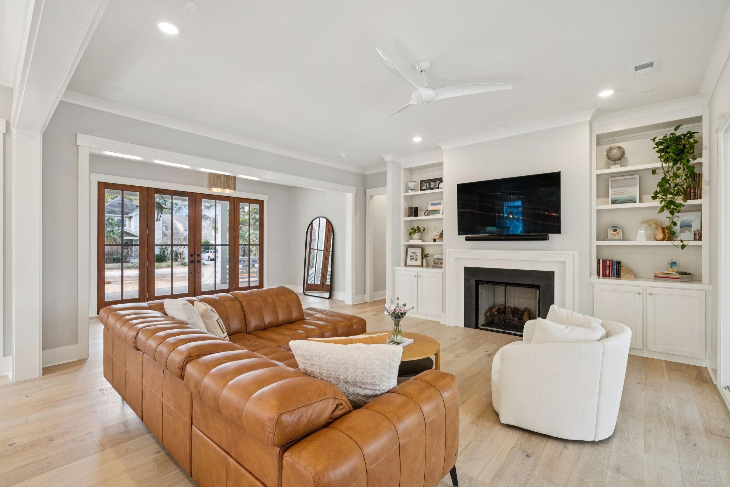 964 Pine Hollow Road