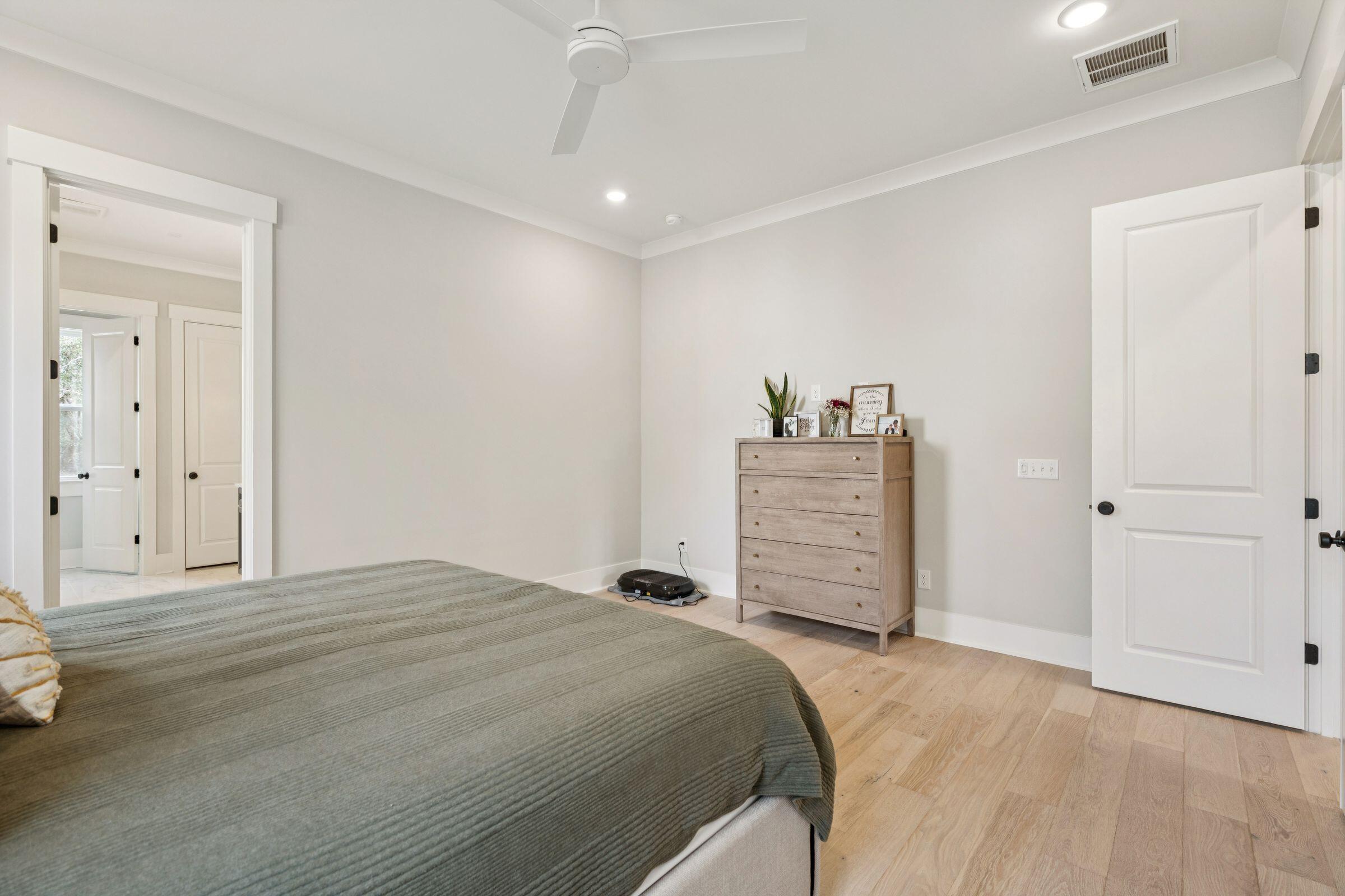 964 Pine Hollow Road