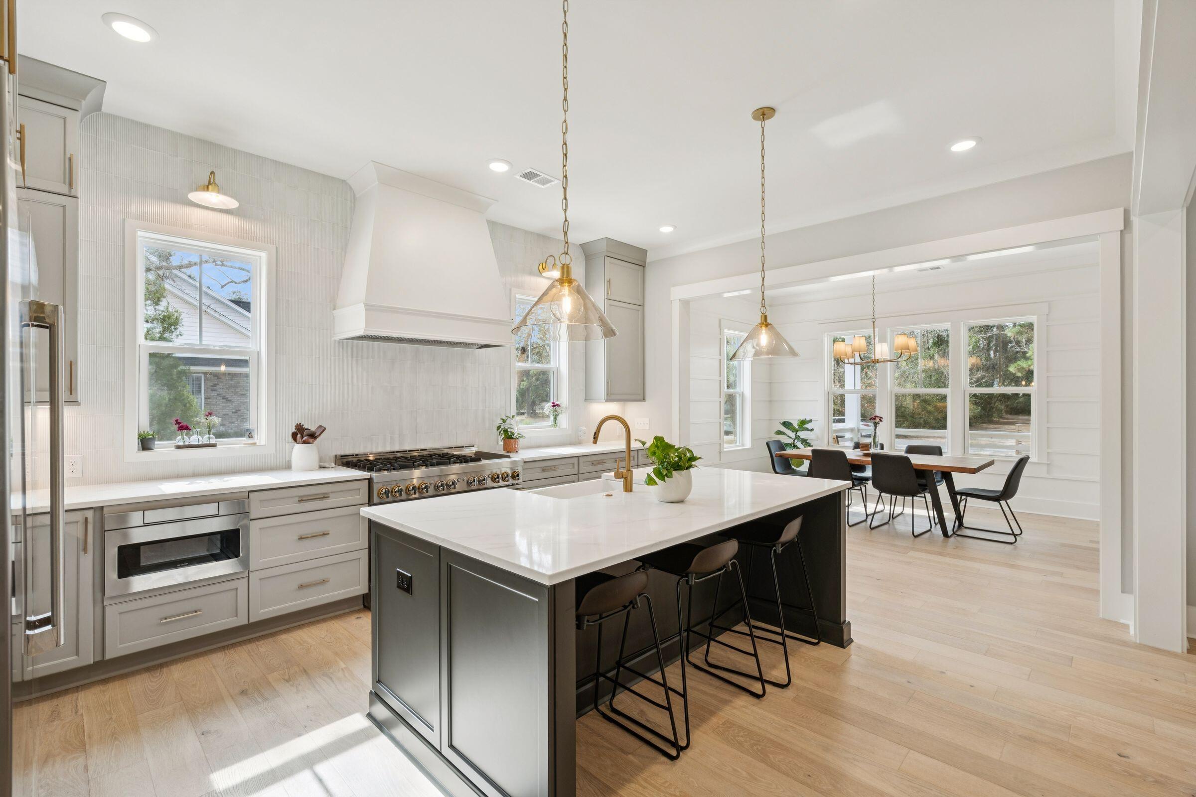 964 Pine Hollow Road